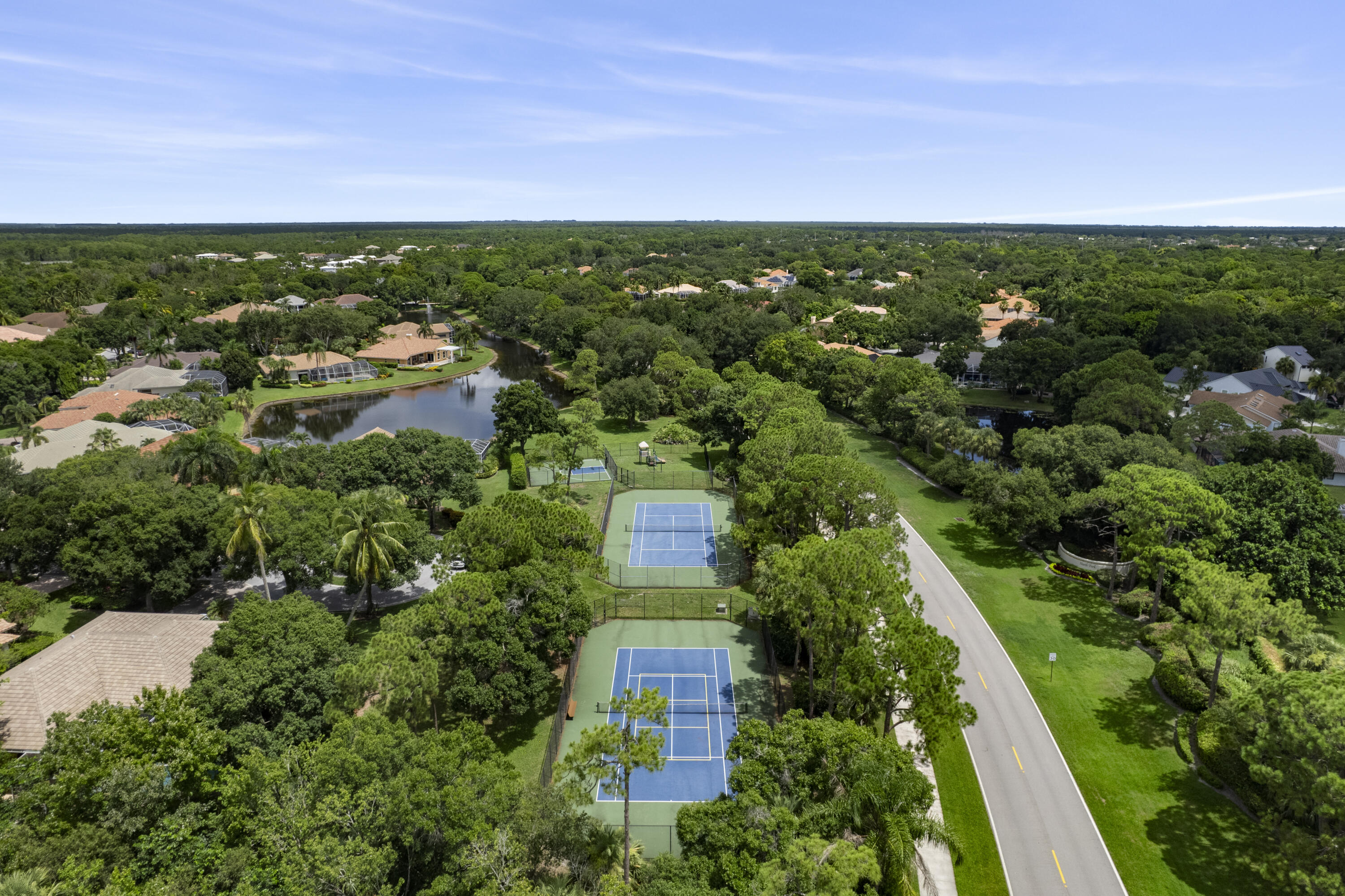 136 N River Drive W