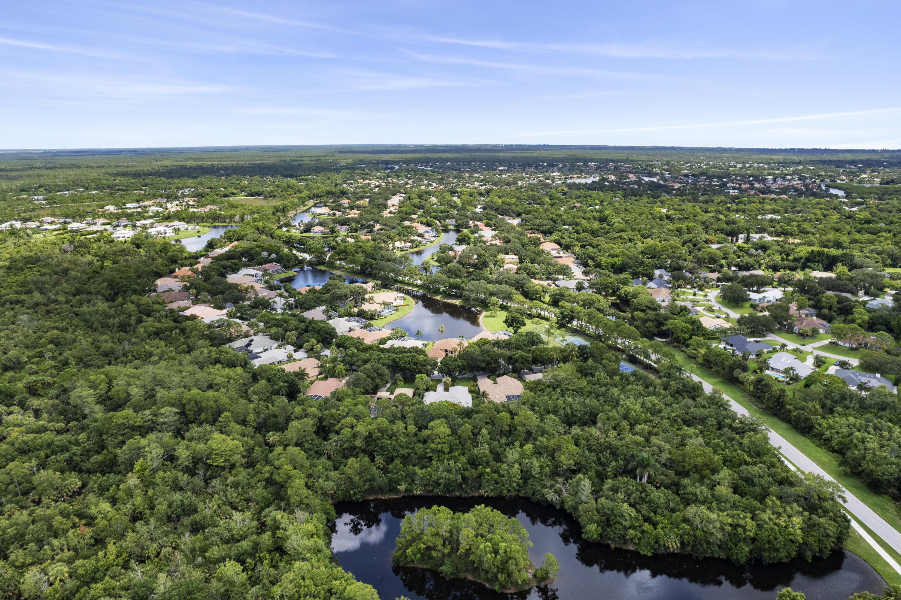 136 N River Drive W