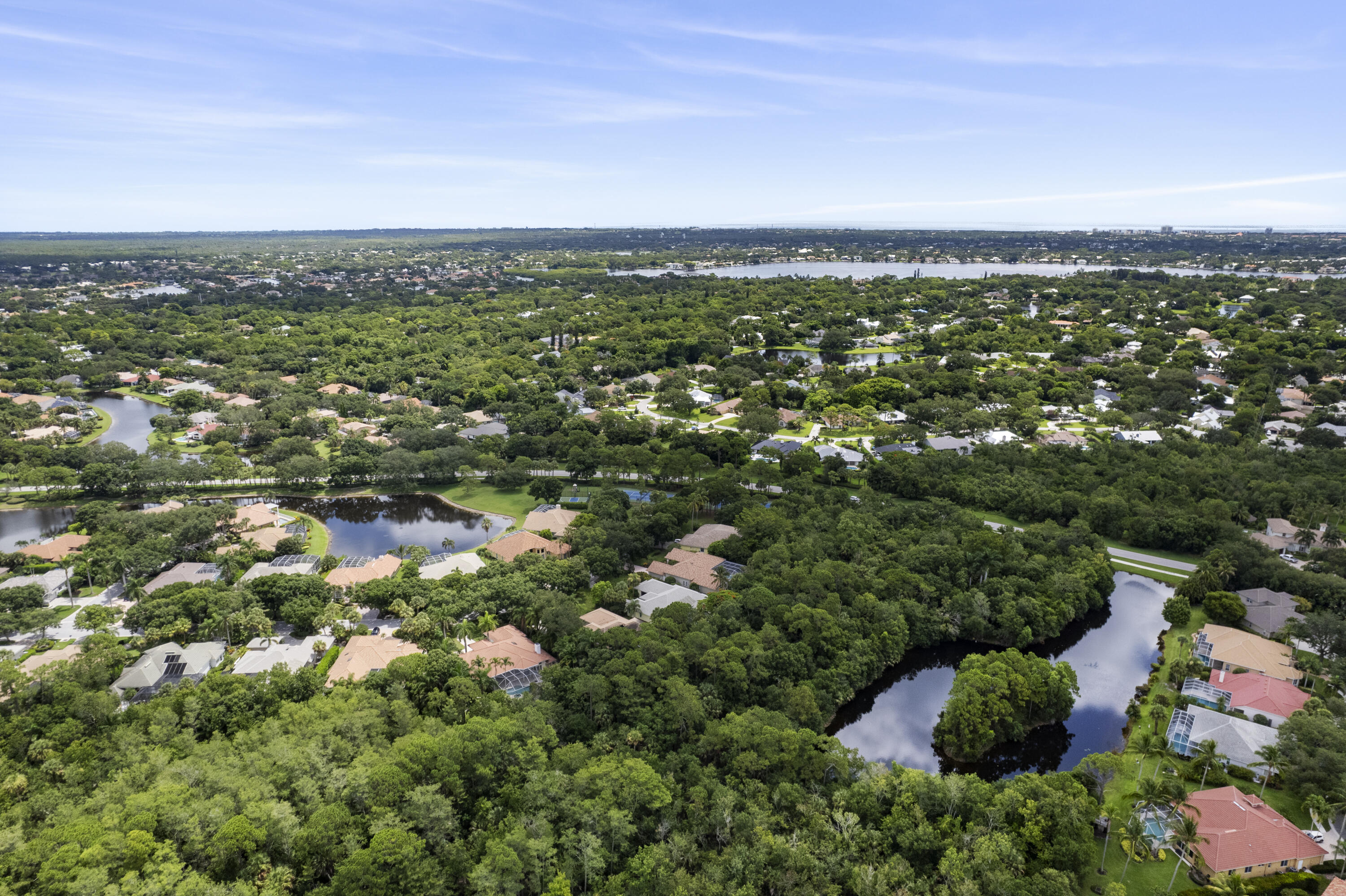 136 N River Drive W
