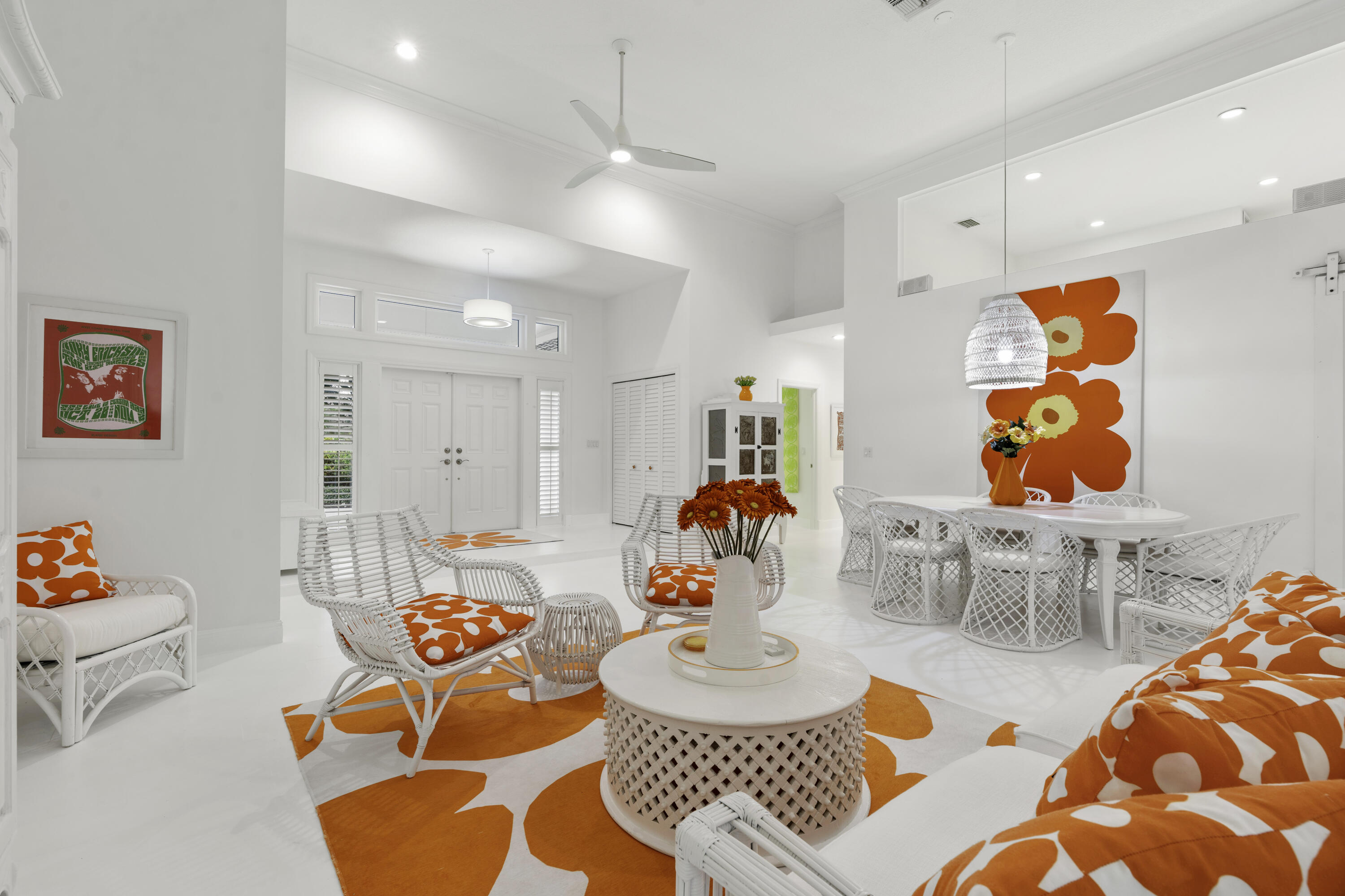 136 N River Drive W