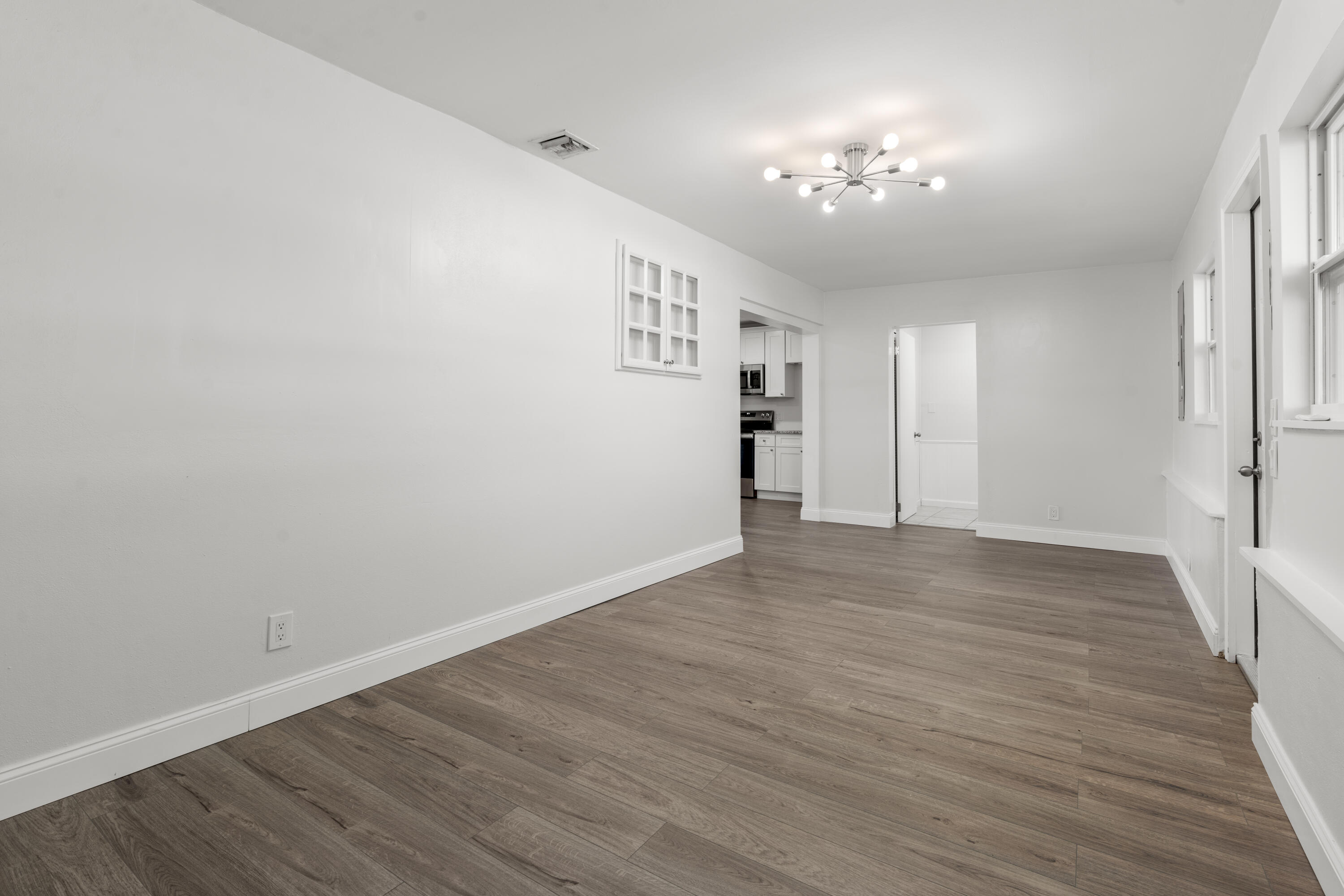 1005 Riverwood Lane