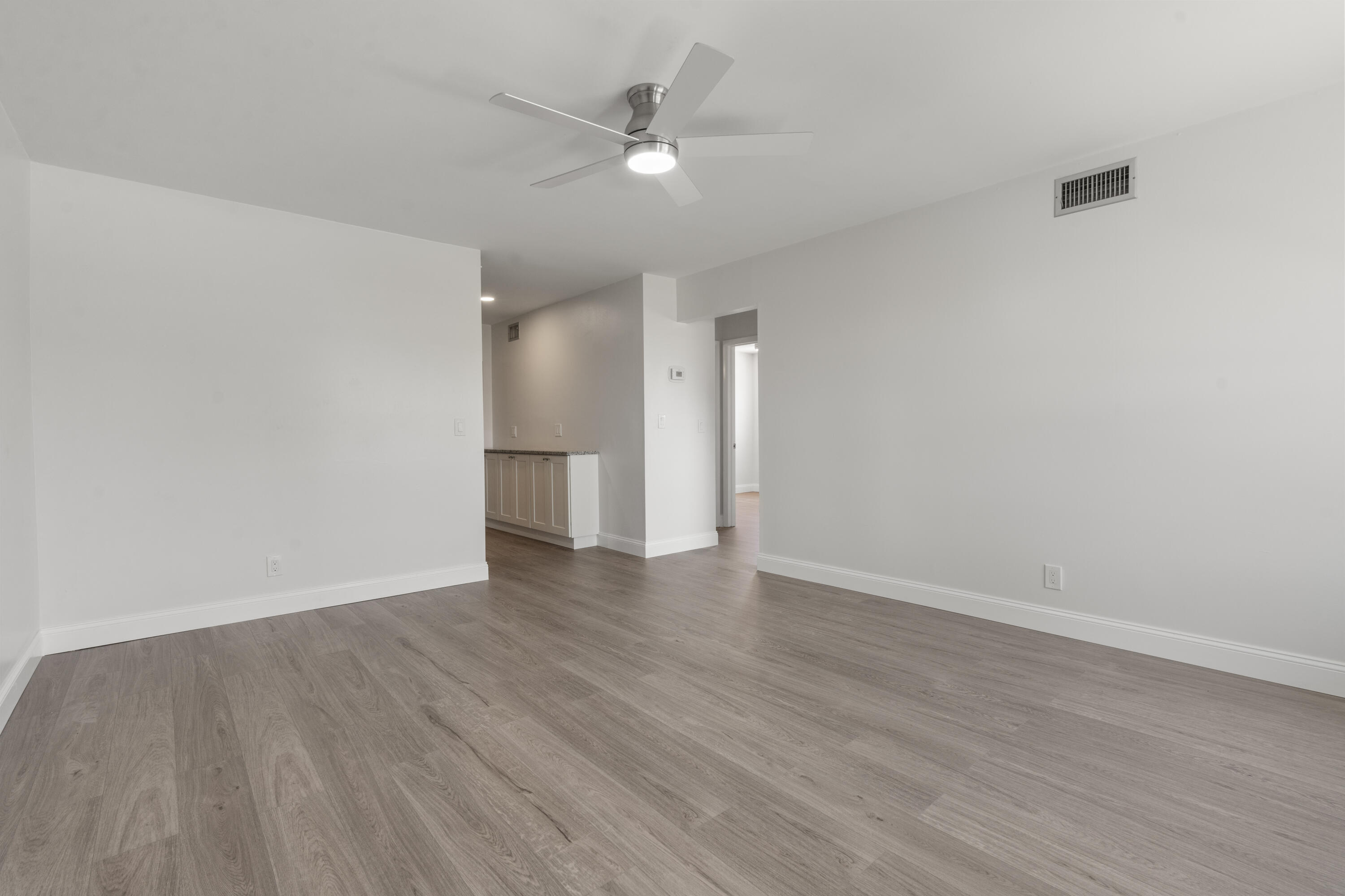 1005 Riverwood Lane