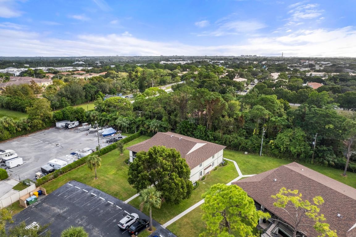 6499 Chasewood Drive F