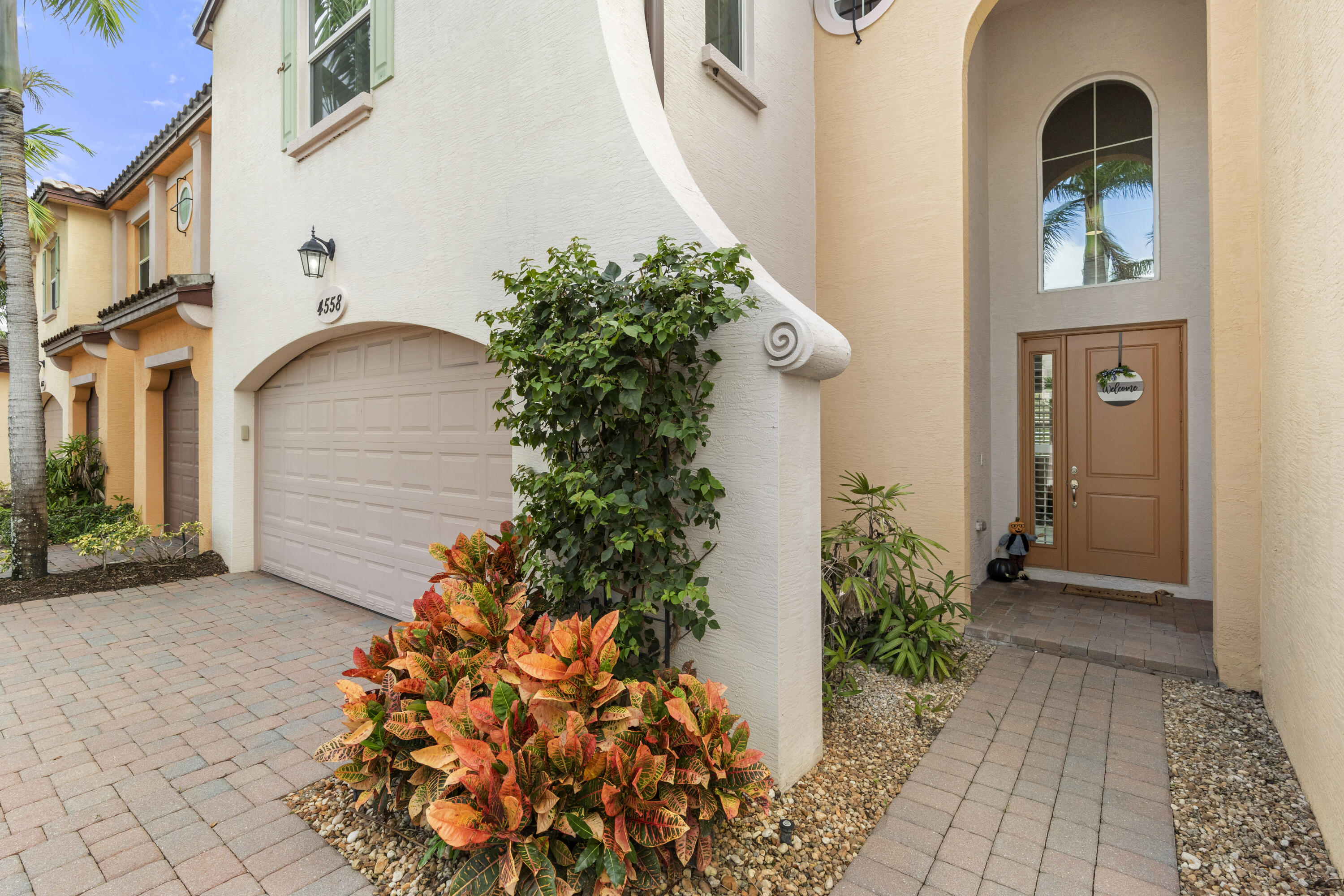 4558 Mediterranean Circle