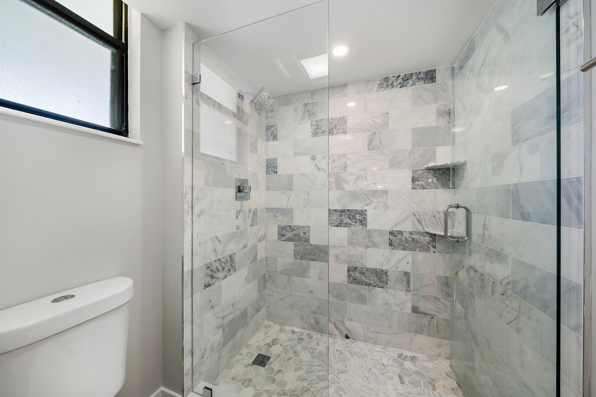 1748 Cove Drive 322