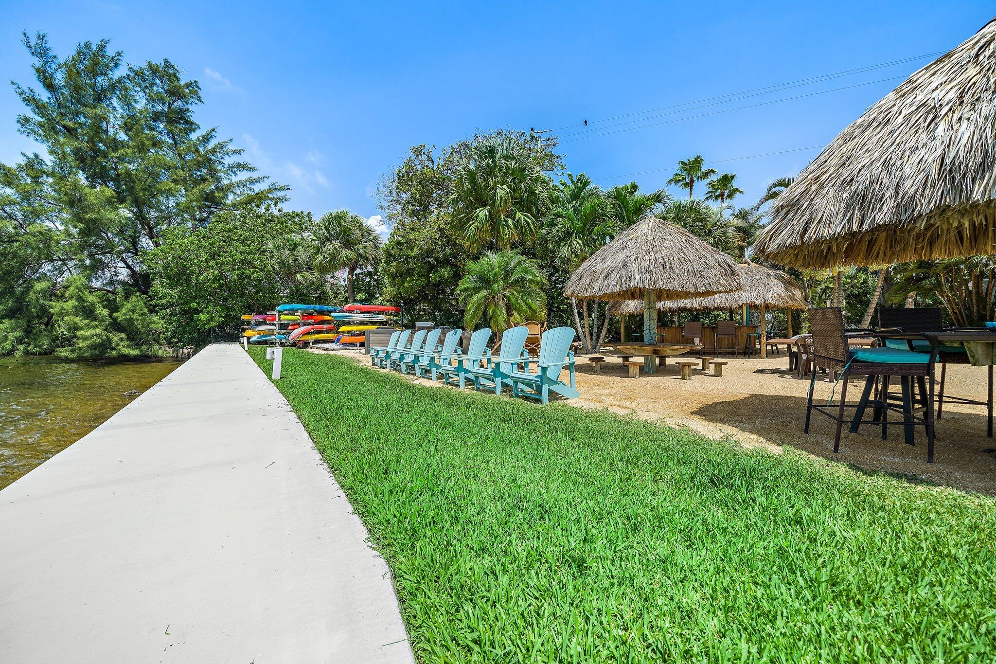 1748 Cove Drive 322