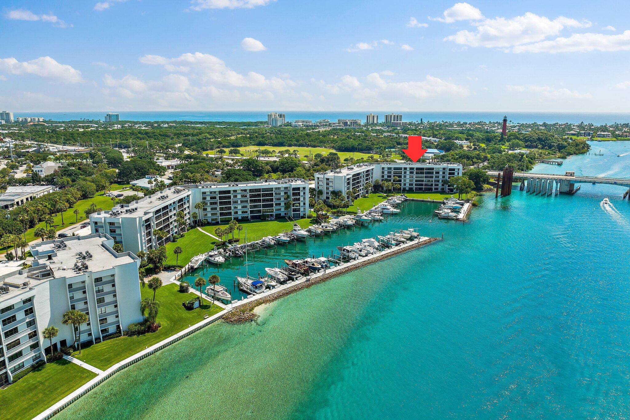 1748 Cove Drive 322