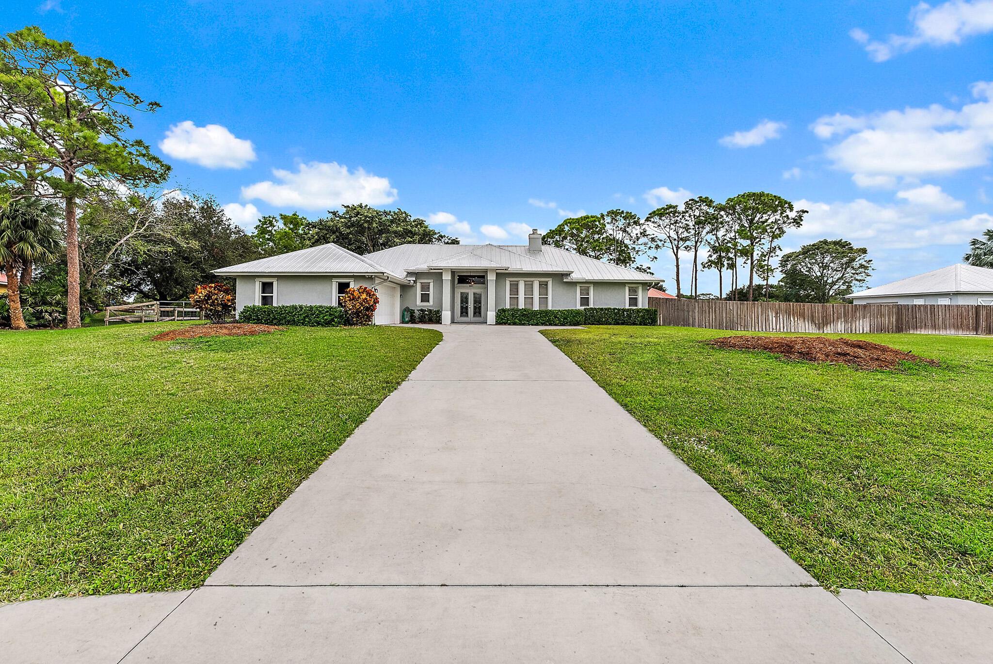 9807 SW Pueblo Terrace