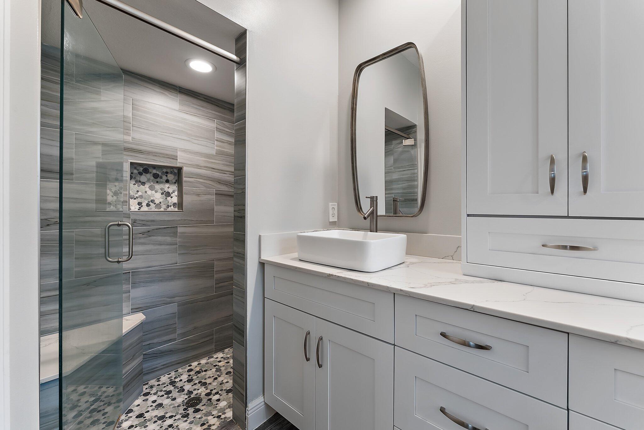 9807 SW Pueblo Terrace