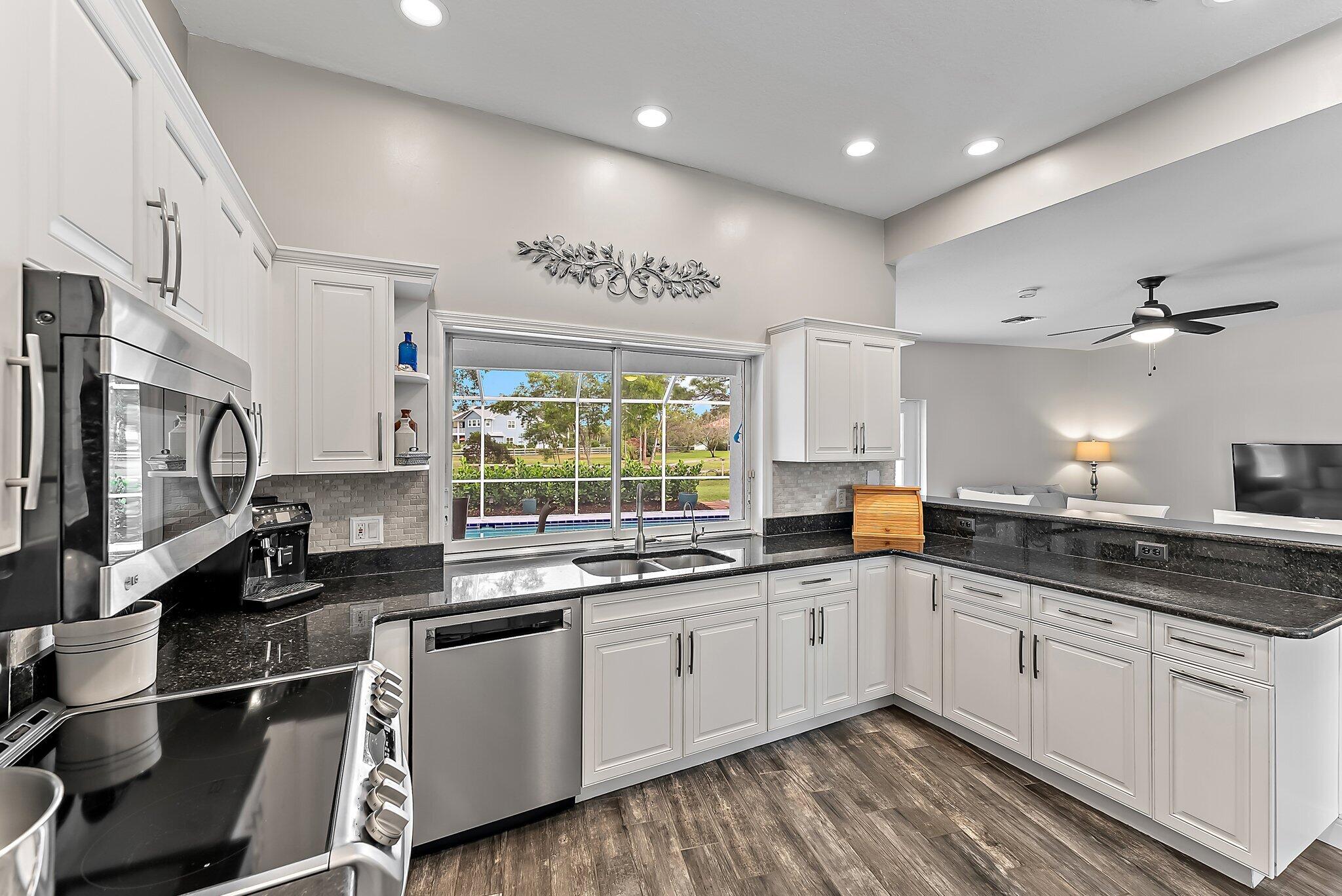 9807 SW Pueblo Terrace