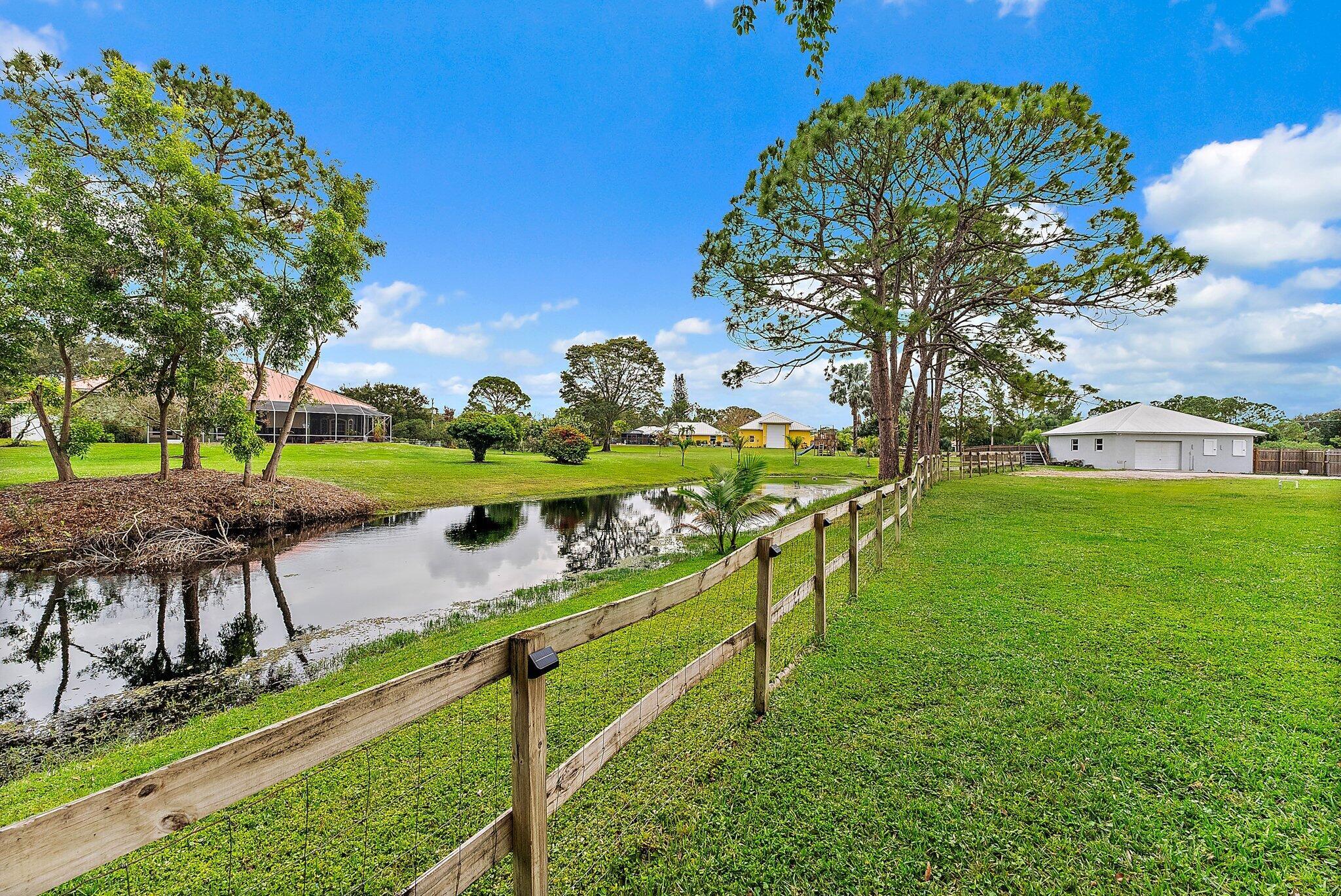 9807 SW Pueblo Terrace