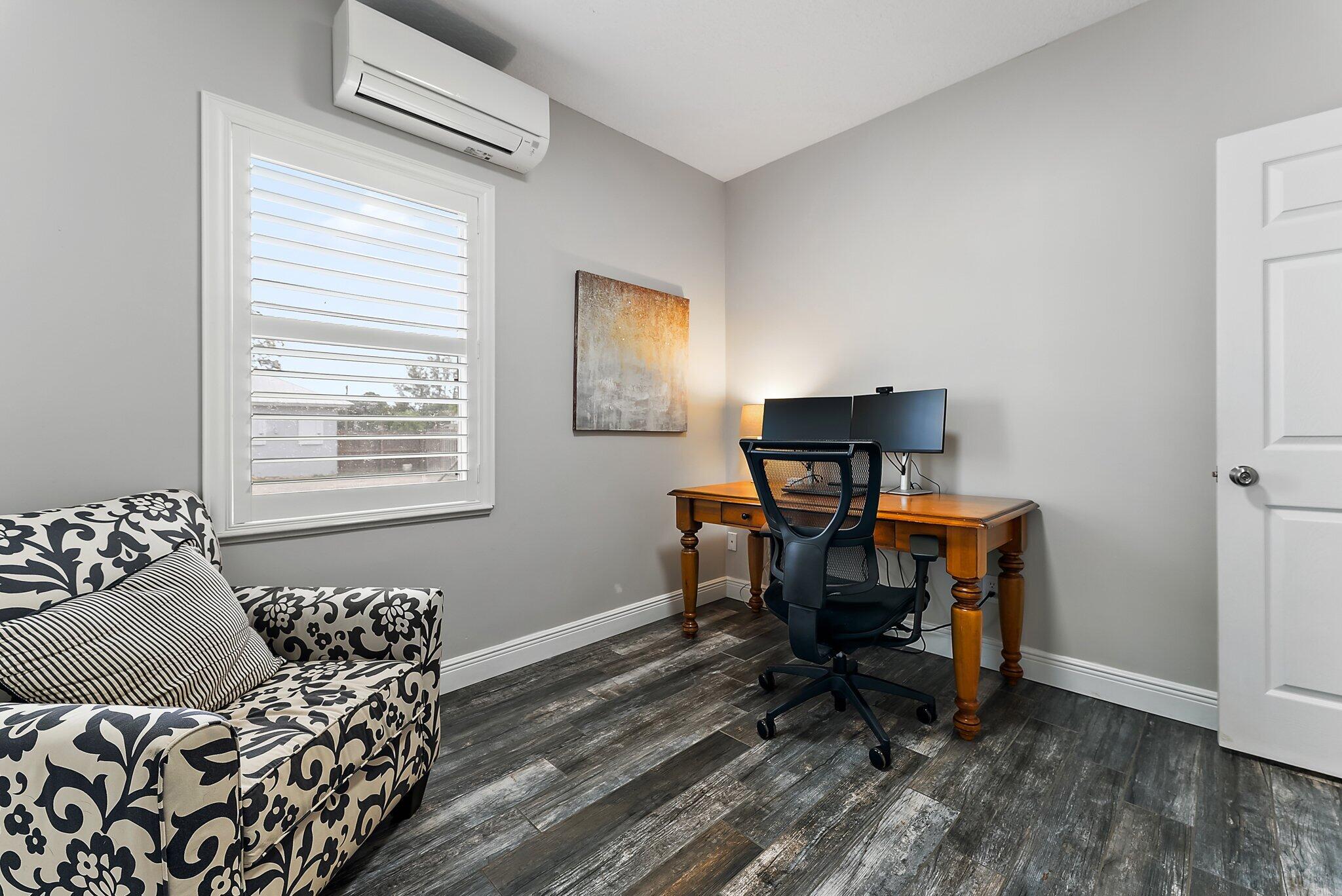 9807 SW Pueblo Terrace