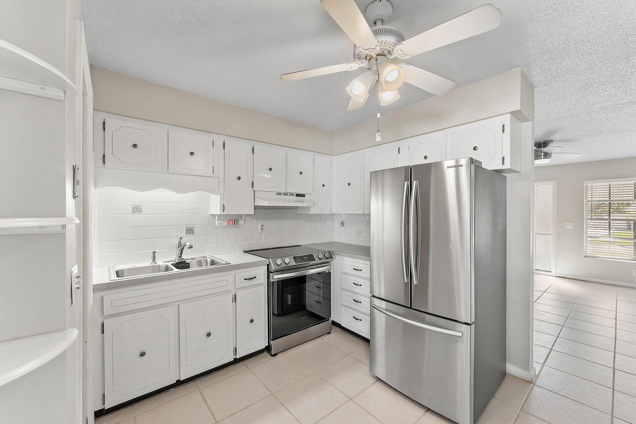 1113 Stillwater Drive