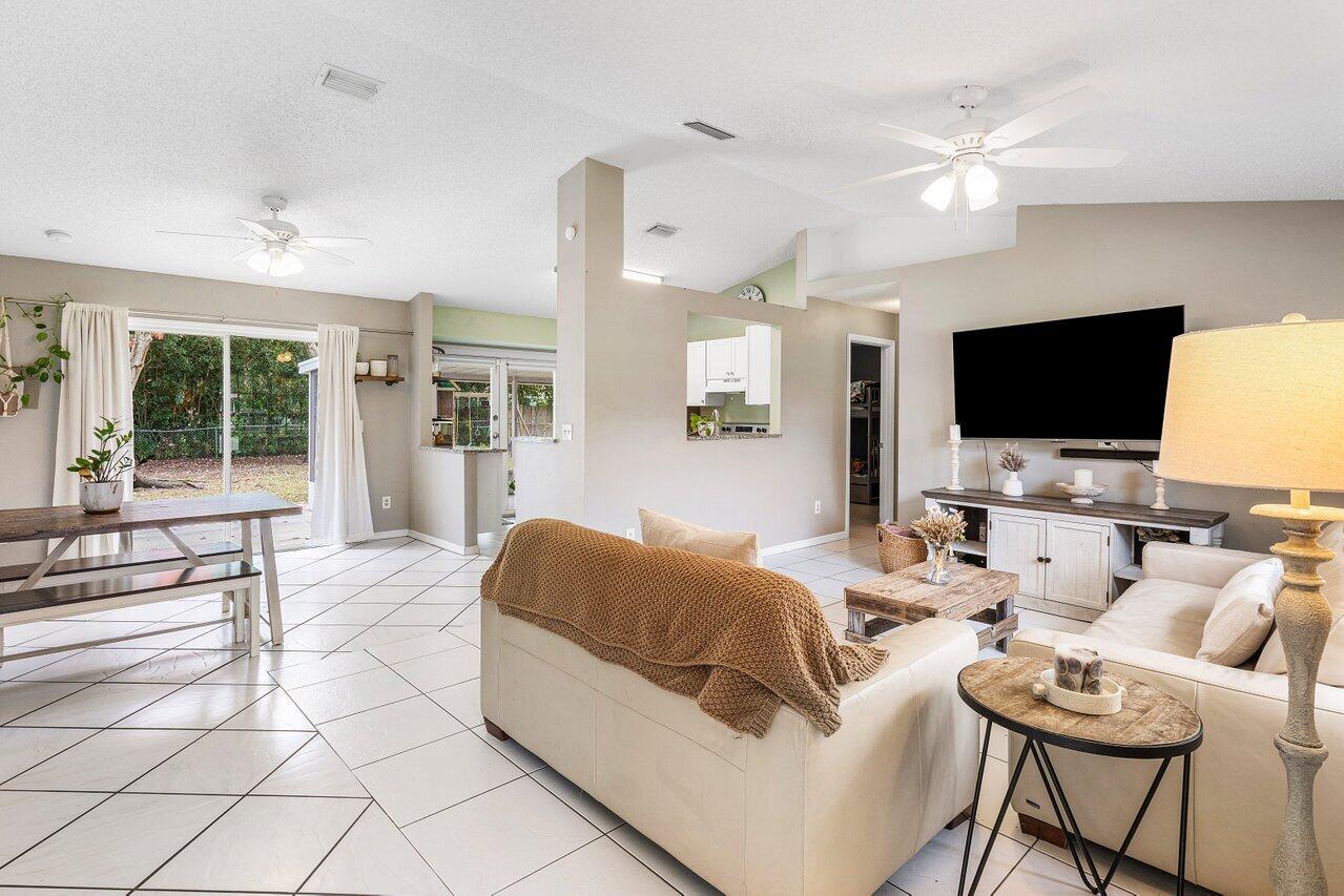 1344 SW Century Avenue