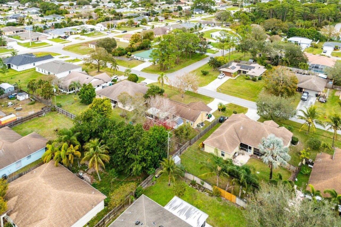 1344 SW Century Avenue