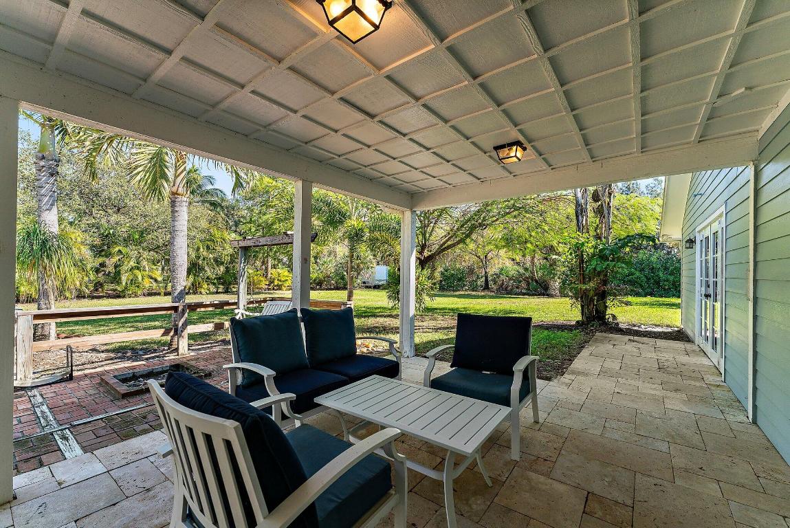 13483 158th Street N