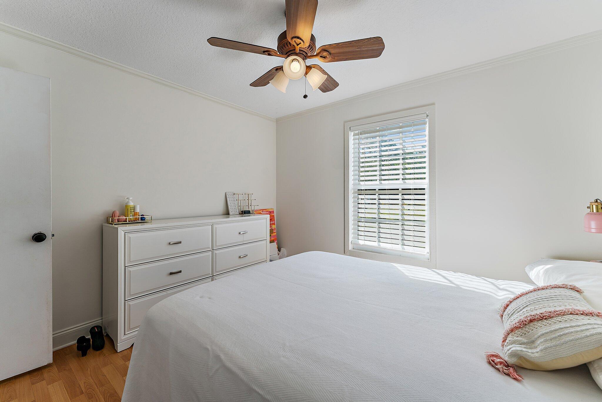 13483 158th Street N