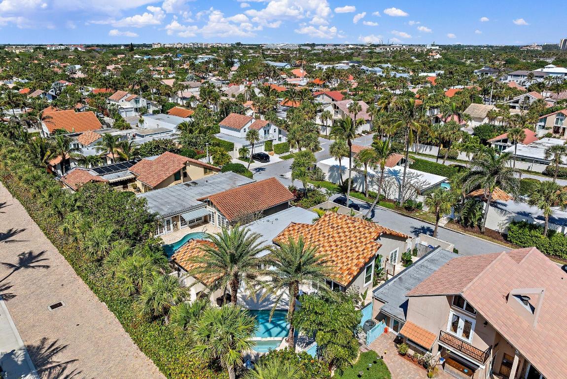 105 Rainbow Fish Circle