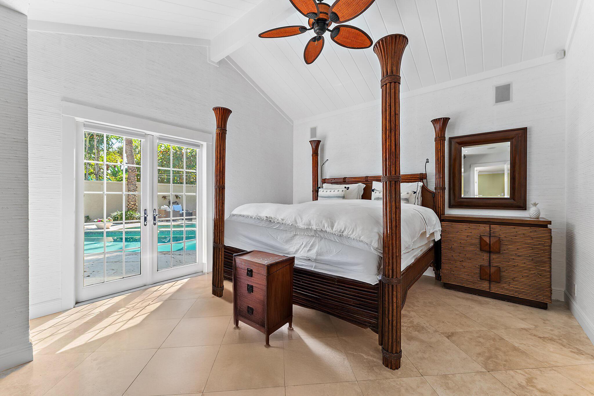 105 Rainbow Fish Circle