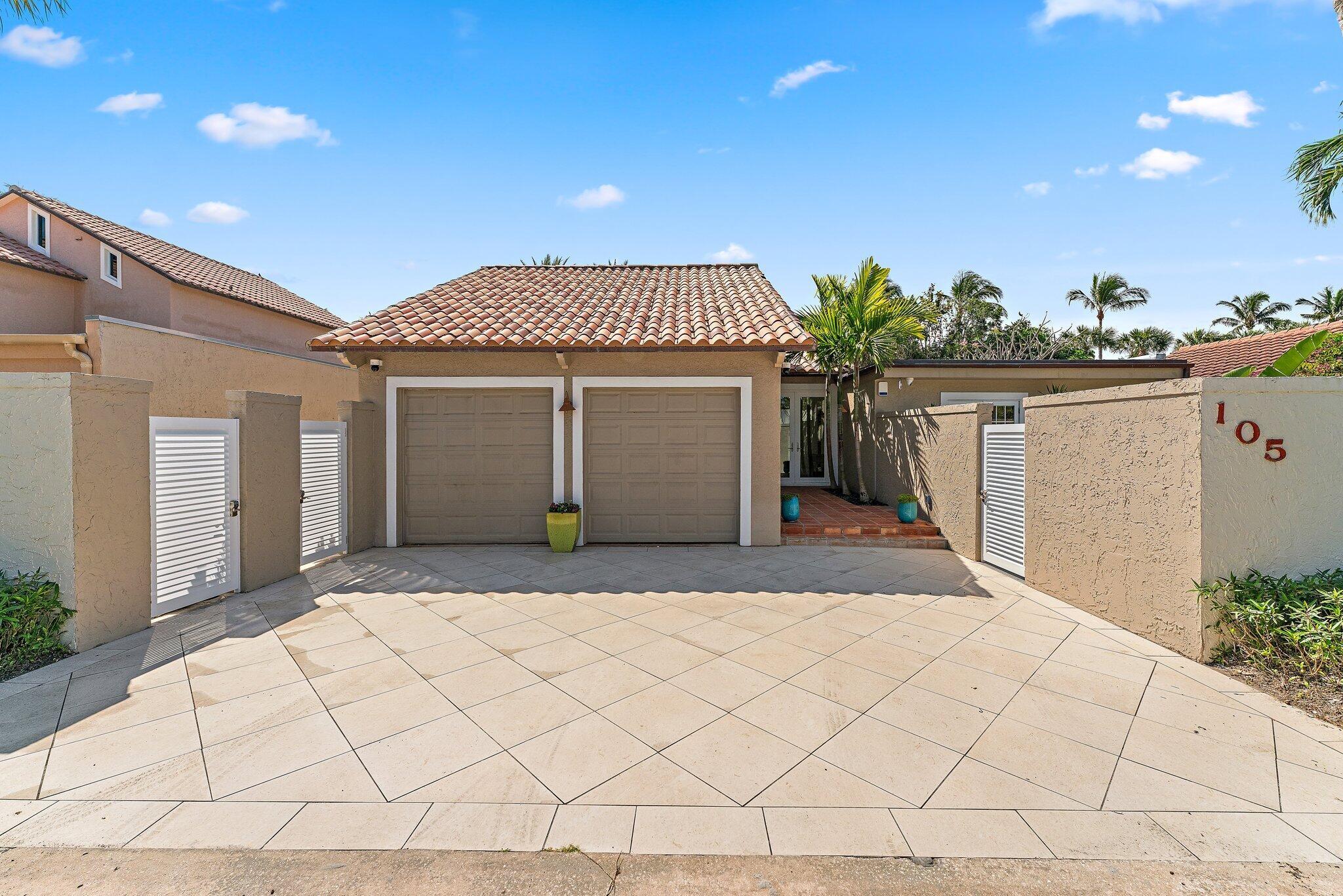 105 Rainbow Fish Circle