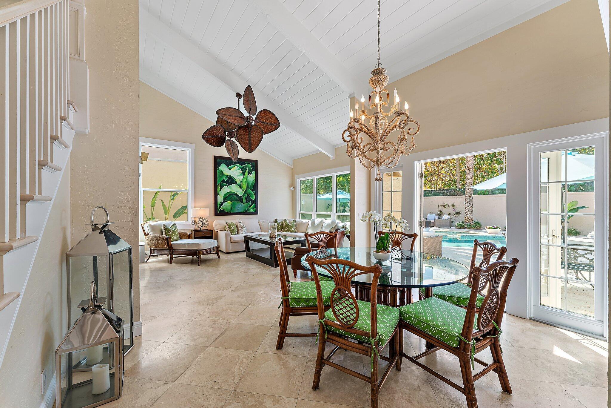 105 Rainbow Fish Circle