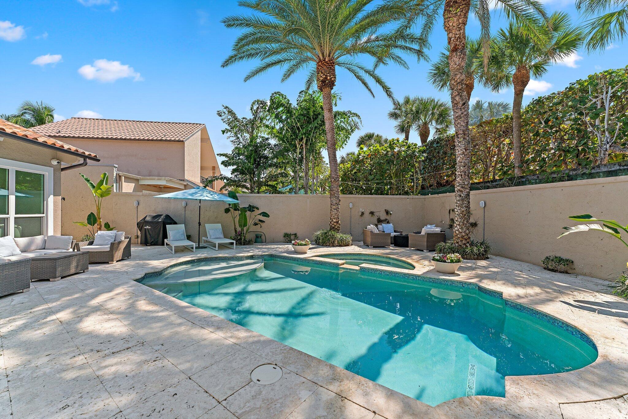 105 Rainbow Fish Circle