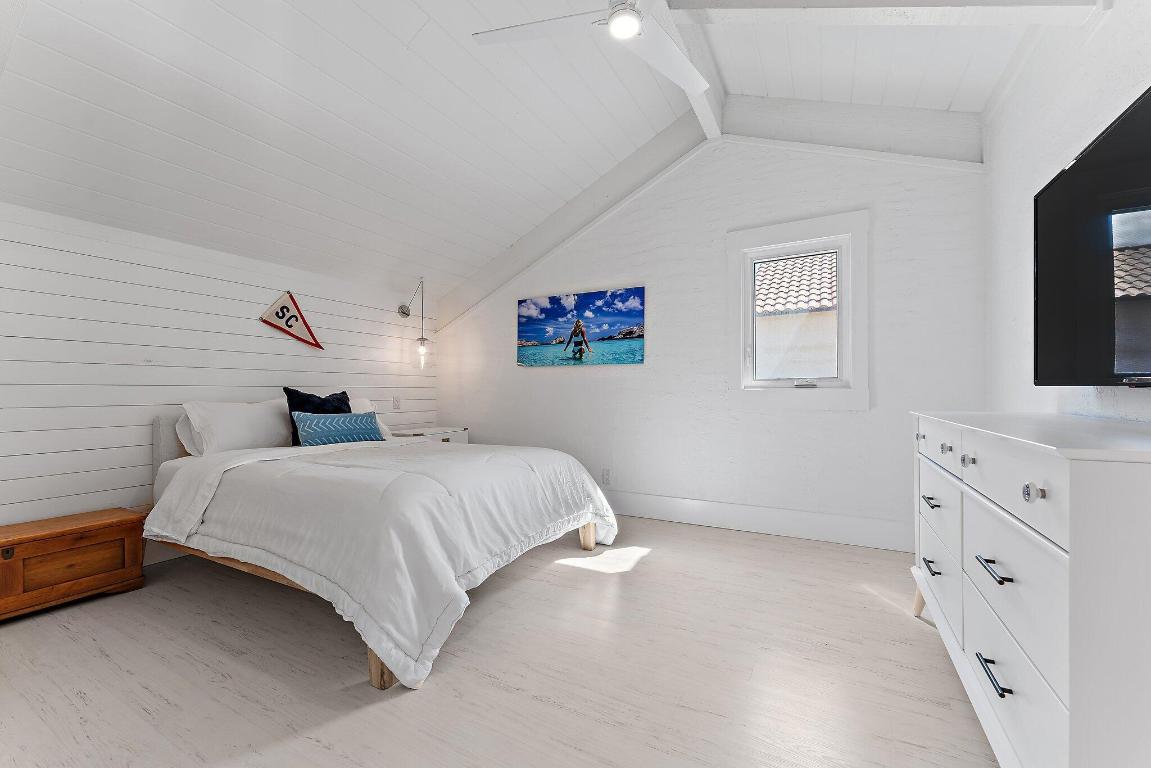 105 Rainbow Fish Circle