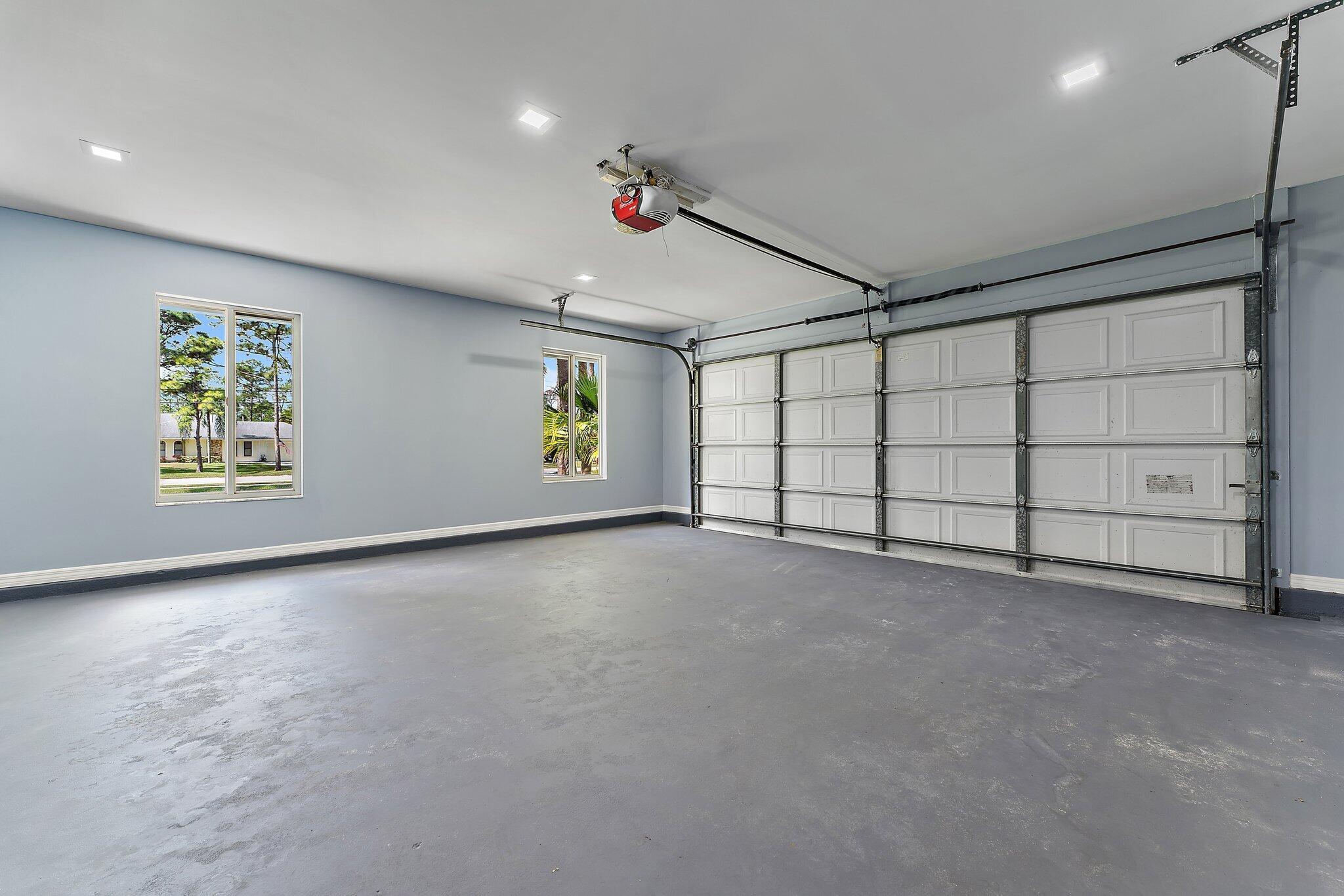 14450 69th Drive N