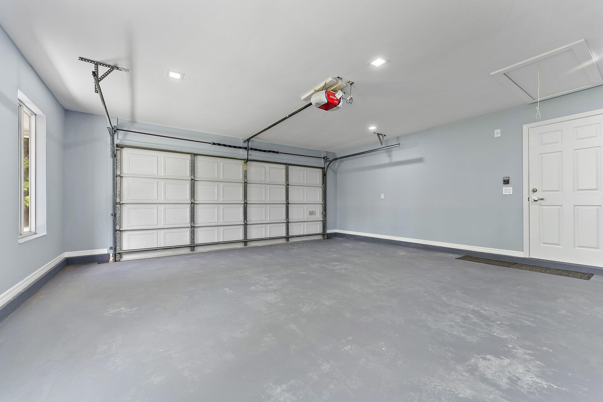 14450 69th Drive N