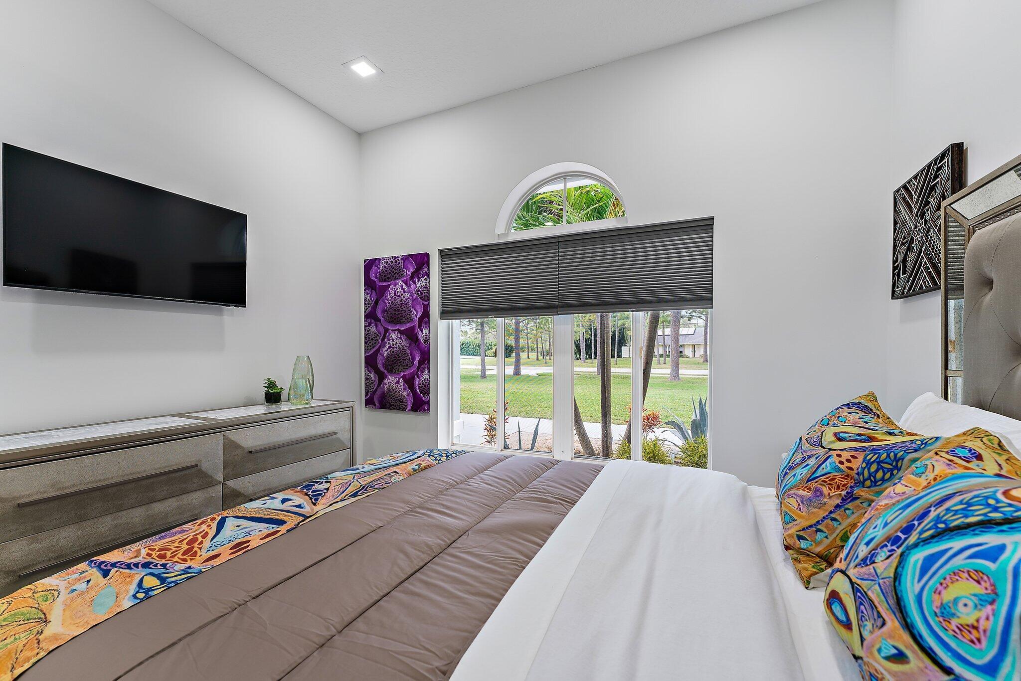 14450 69th Drive N