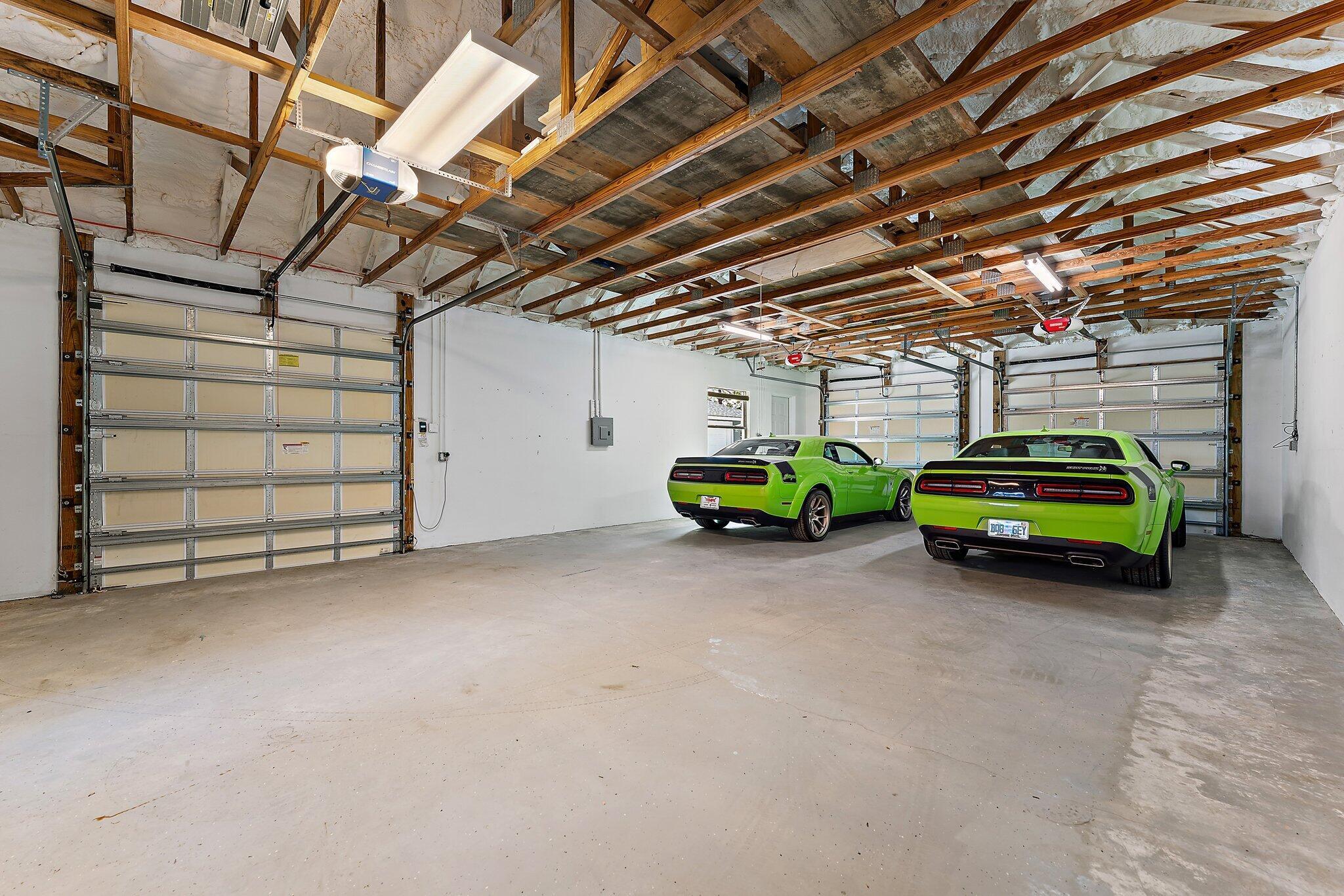 14450 69th Drive N