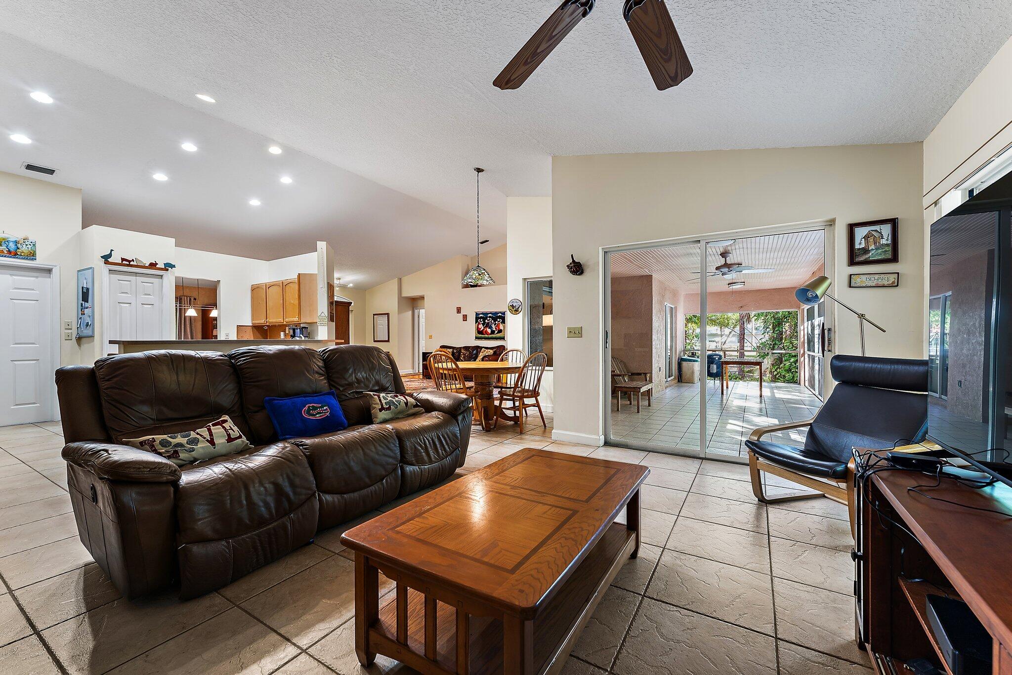 18174 127th Drive N