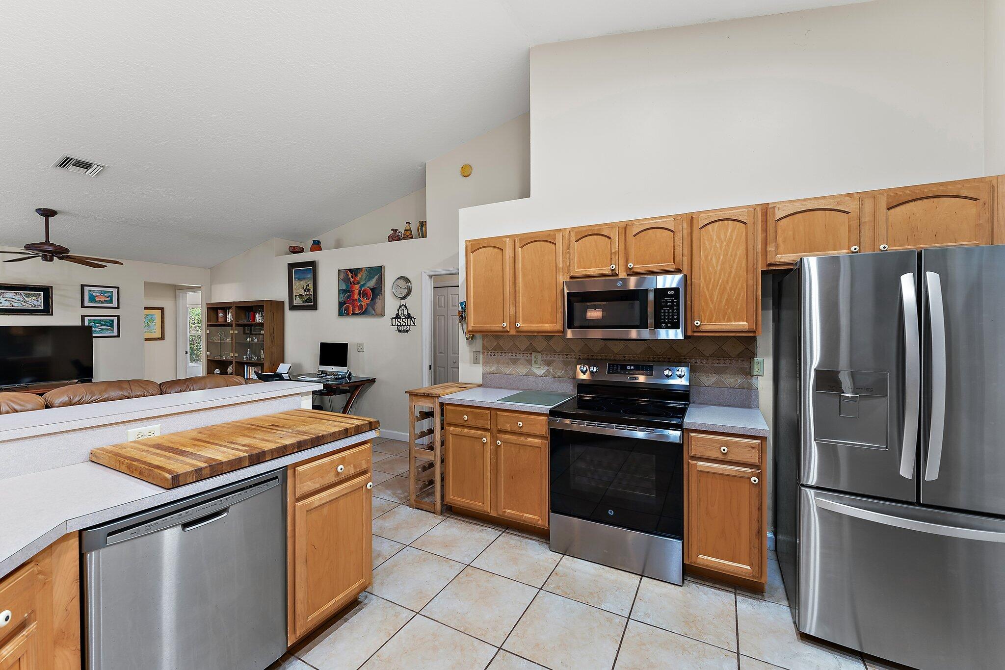 18174 127th Drive N