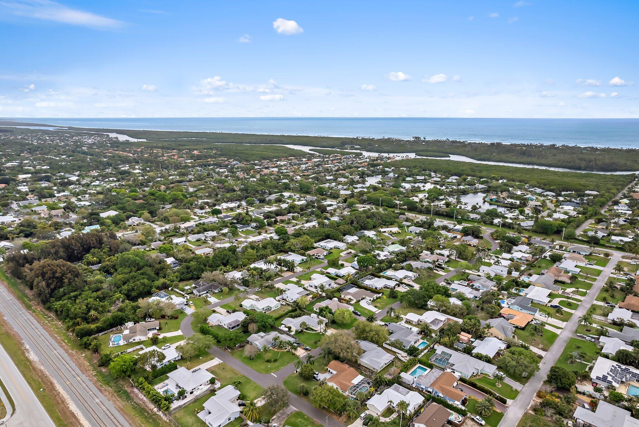 8742 SE Sandcastle Circle