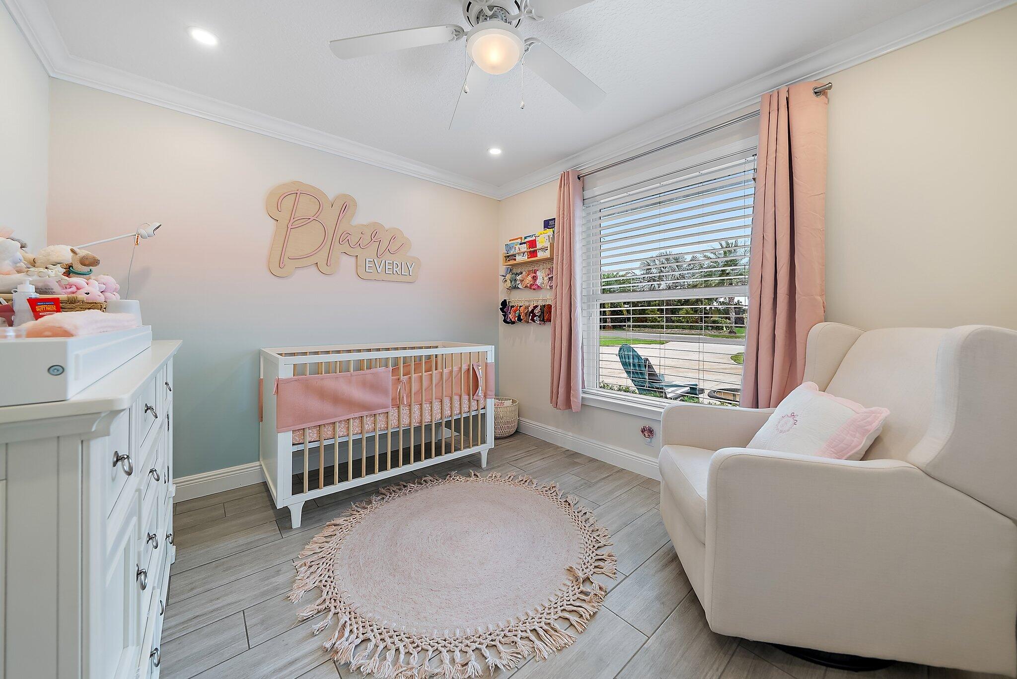 8742 SE Sandcastle Circle