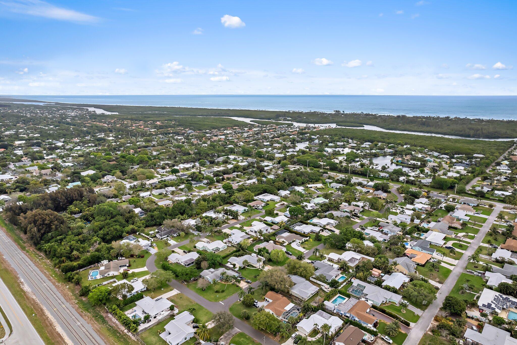 8742 SE Sandcastle Circle