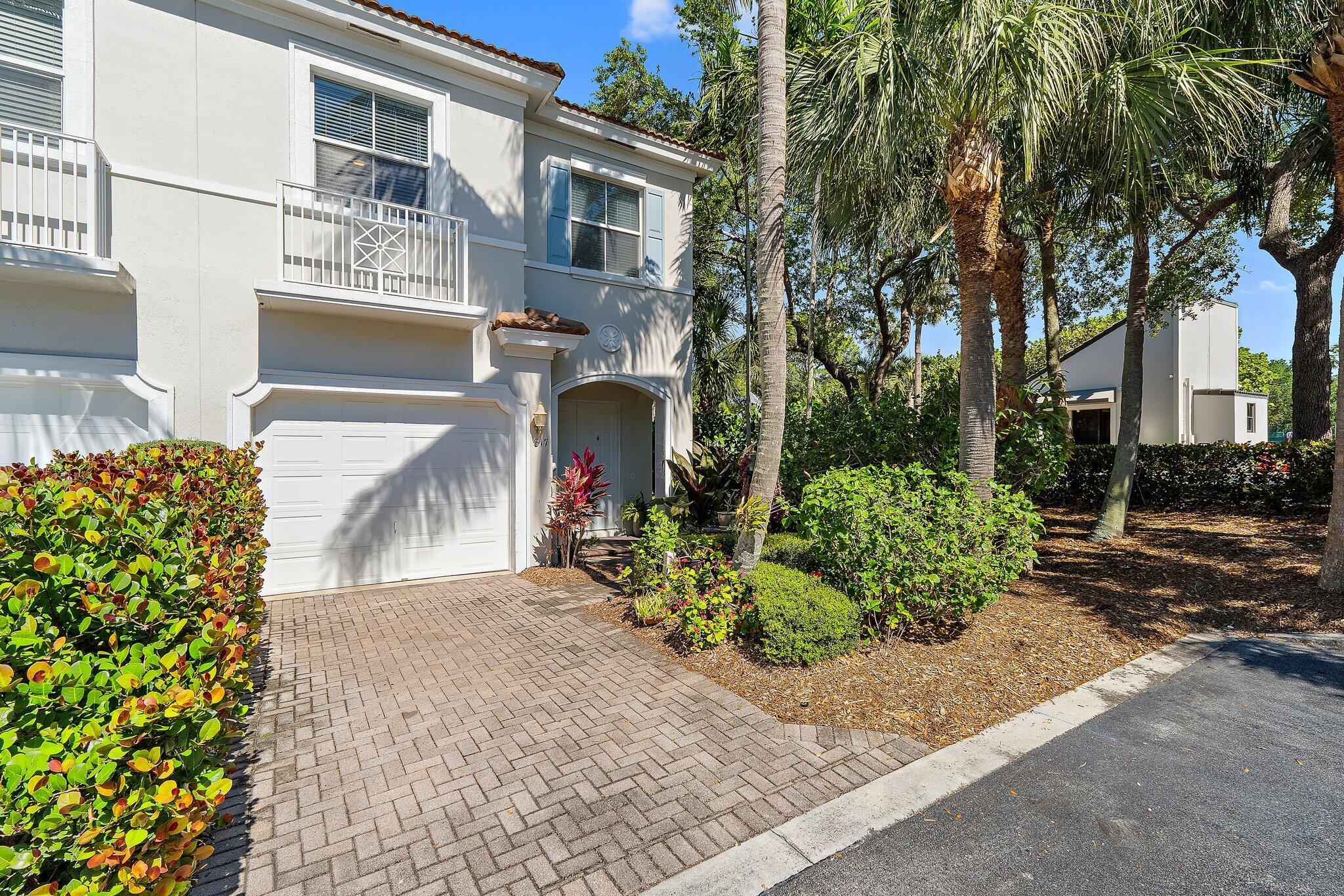 1000 N Us Highway 1 817