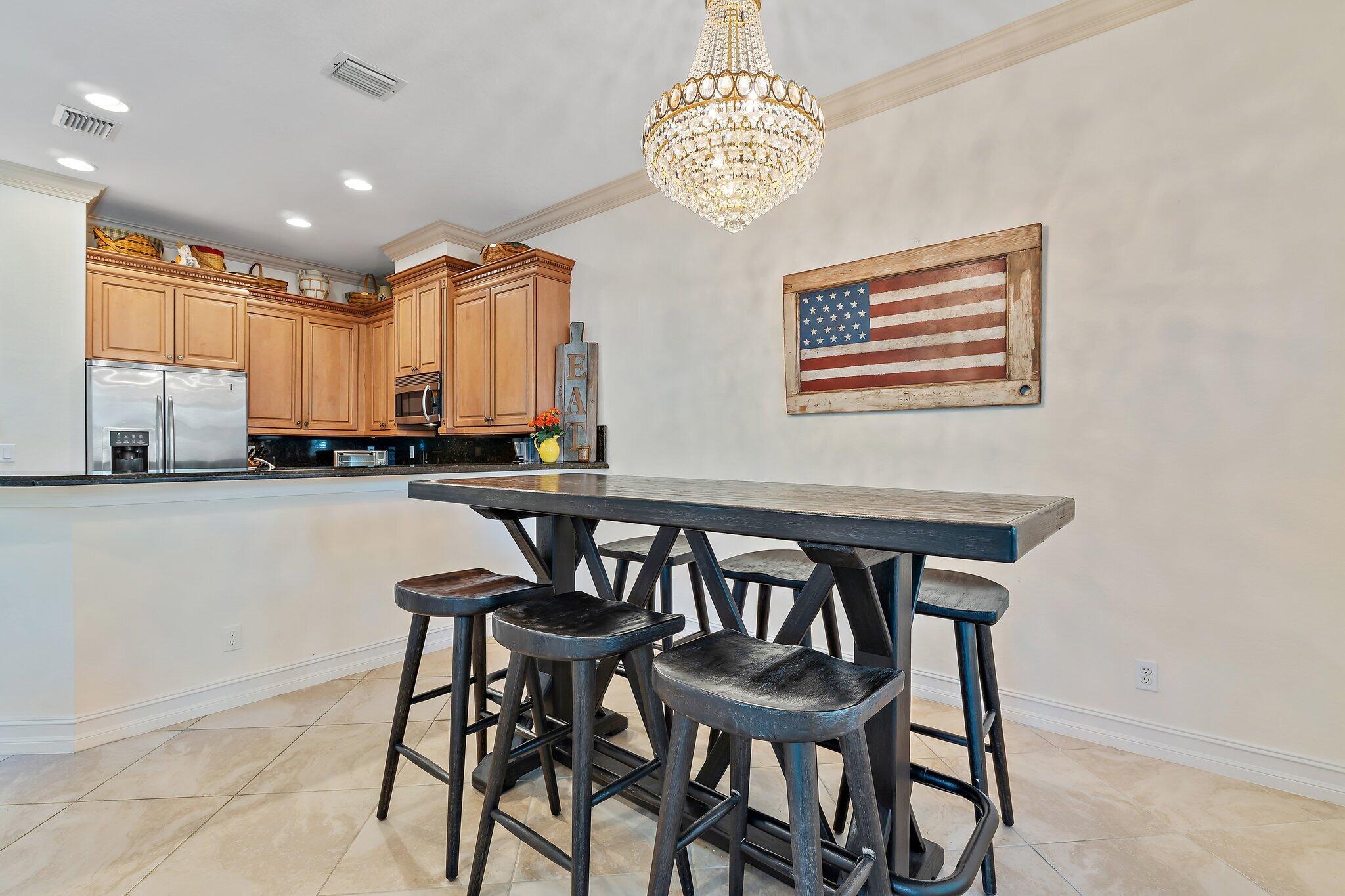 1000 N Us Highway 1 817