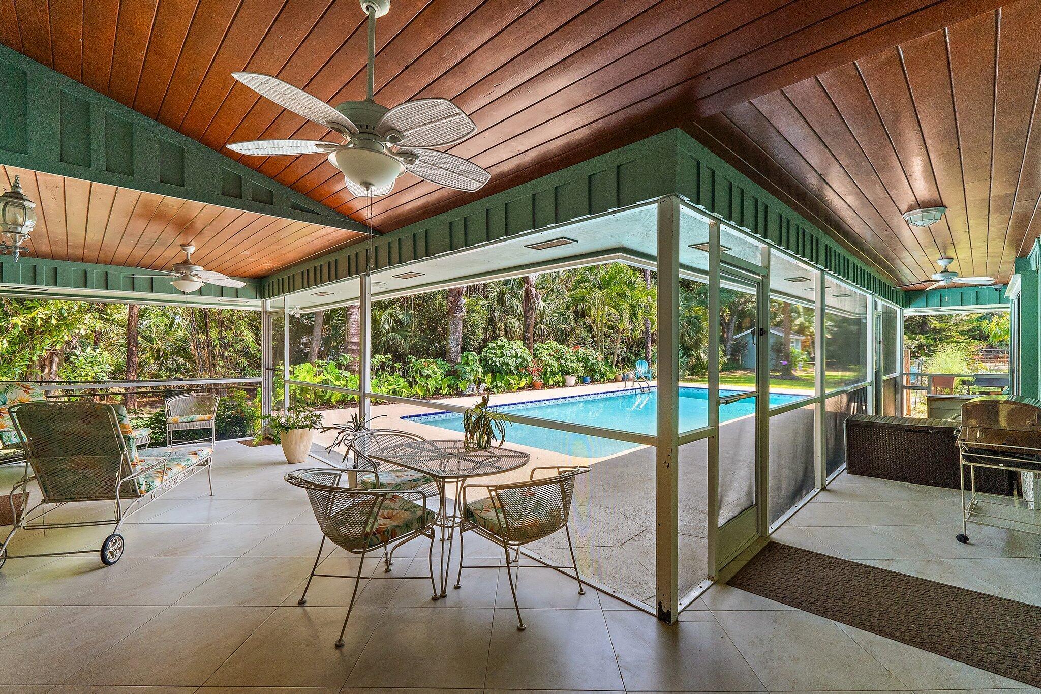 10226 Trailwood Circle