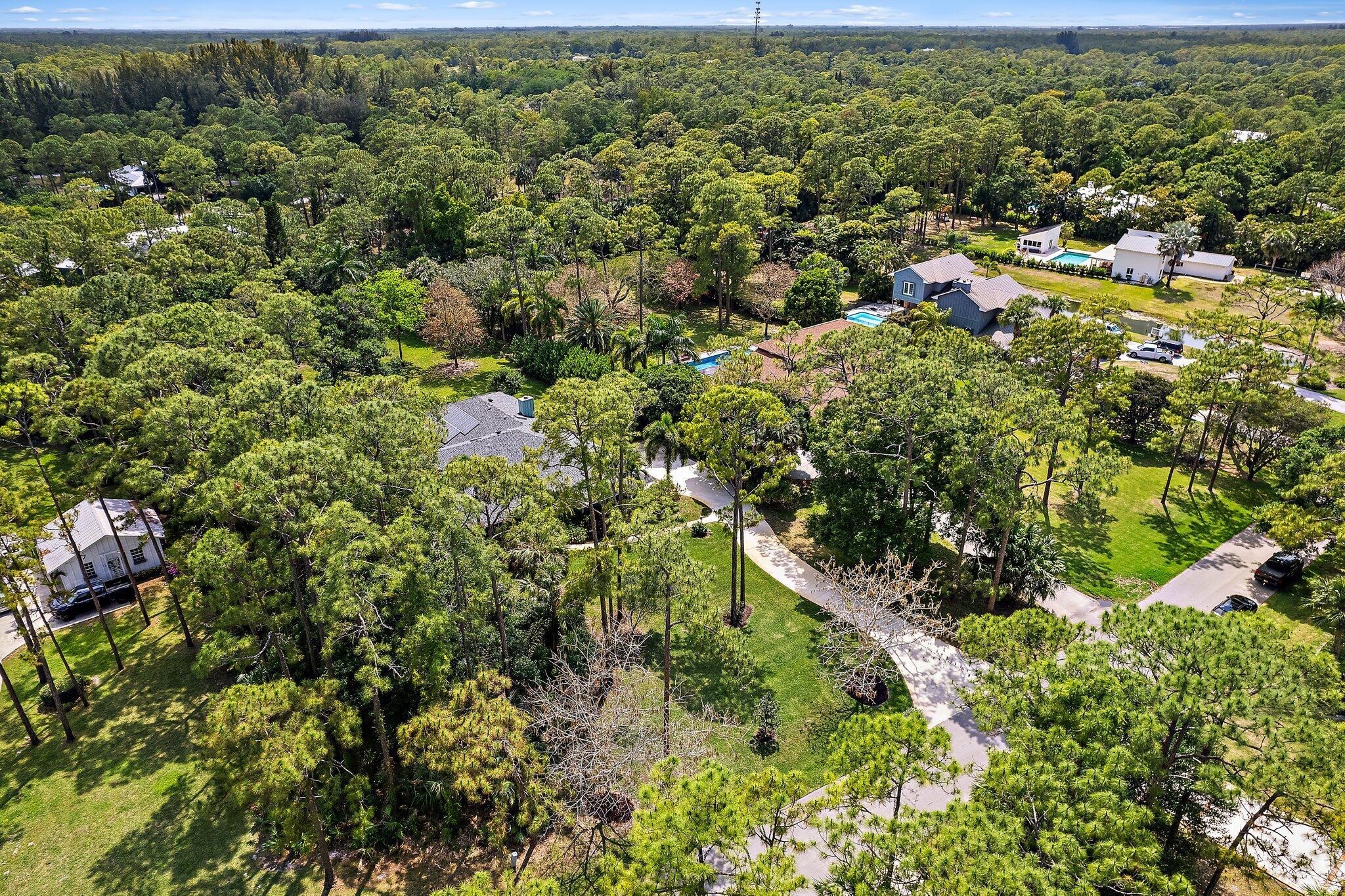 10226 Trailwood Circle