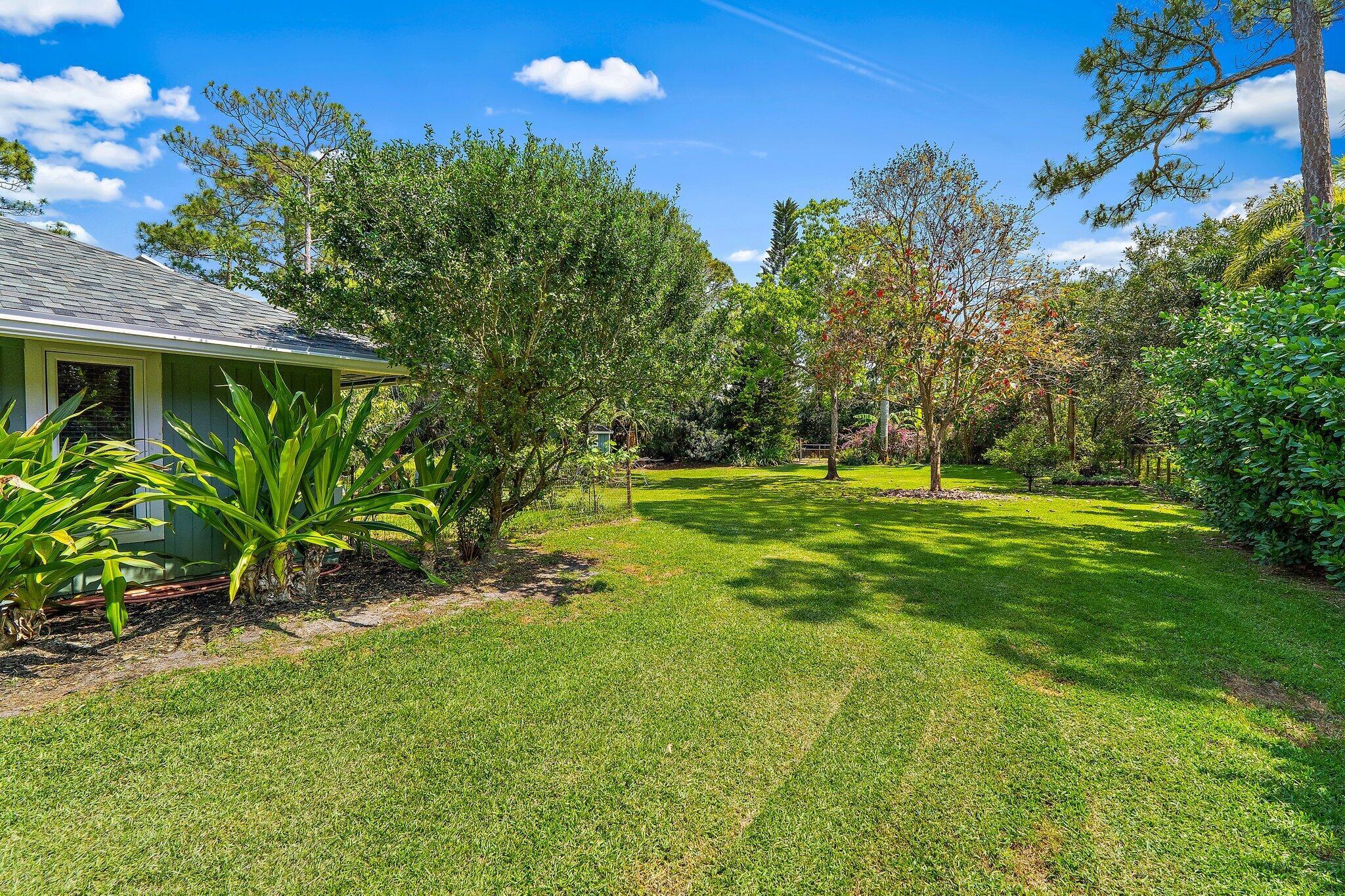 10226 Trailwood Circle