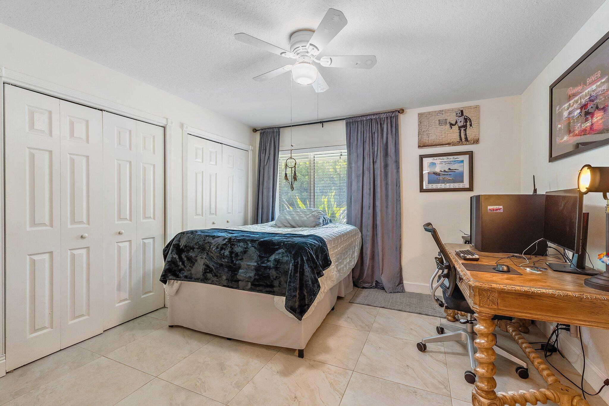 10226 Trailwood Circle