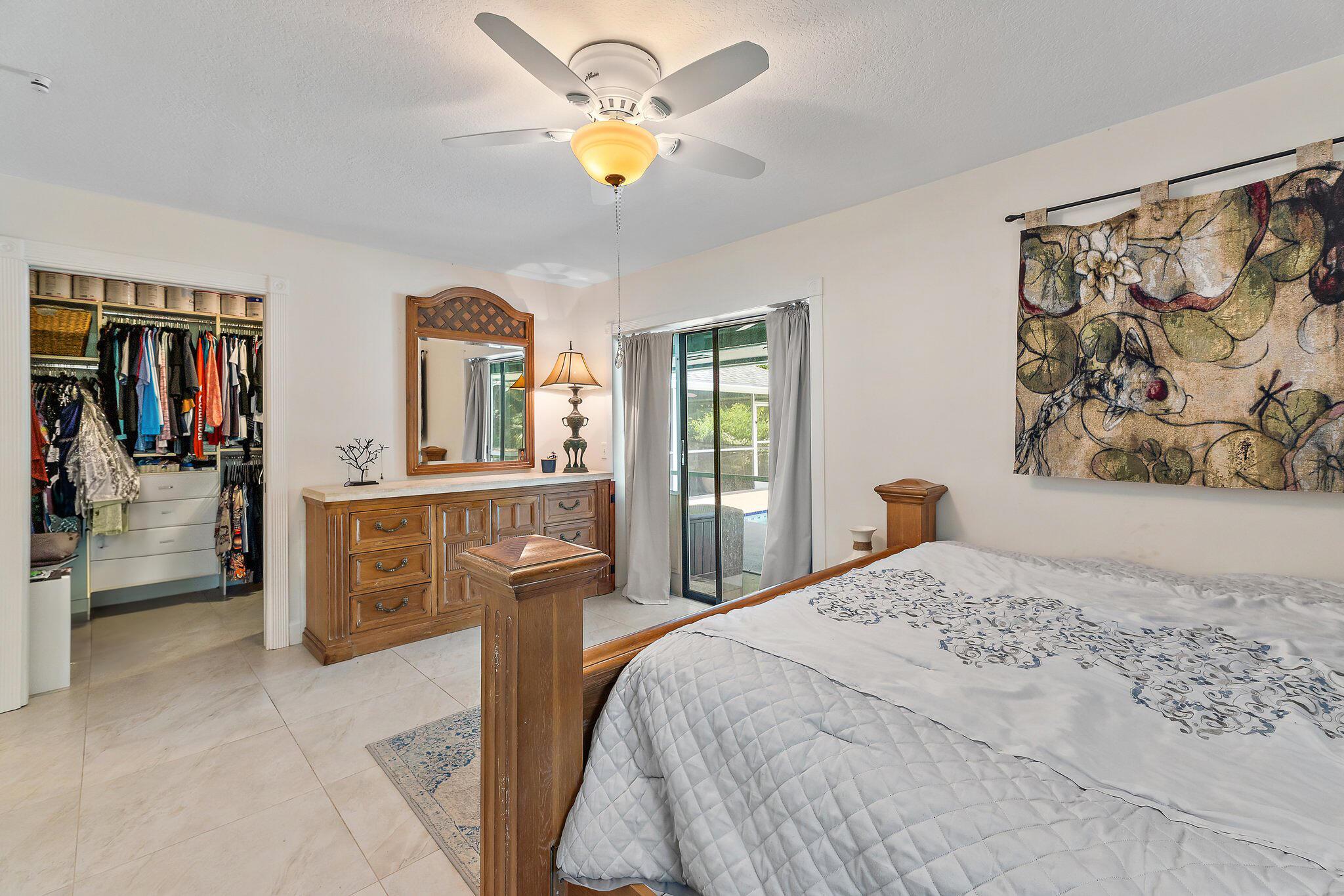 10226 Trailwood Circle