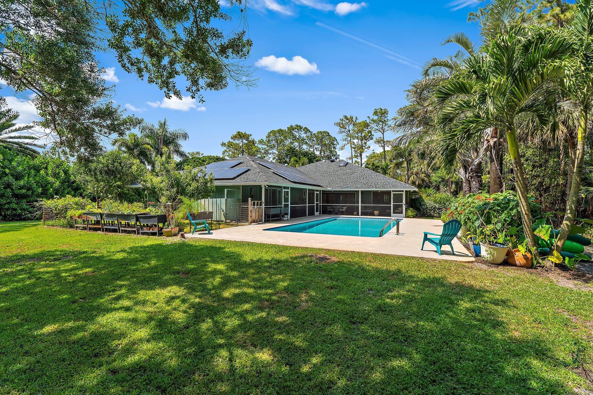 10226 Trailwood Circle