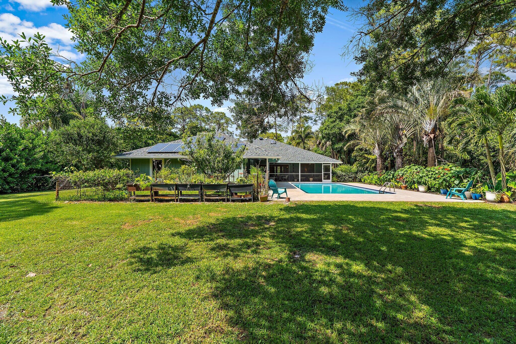 10226 Trailwood Circle