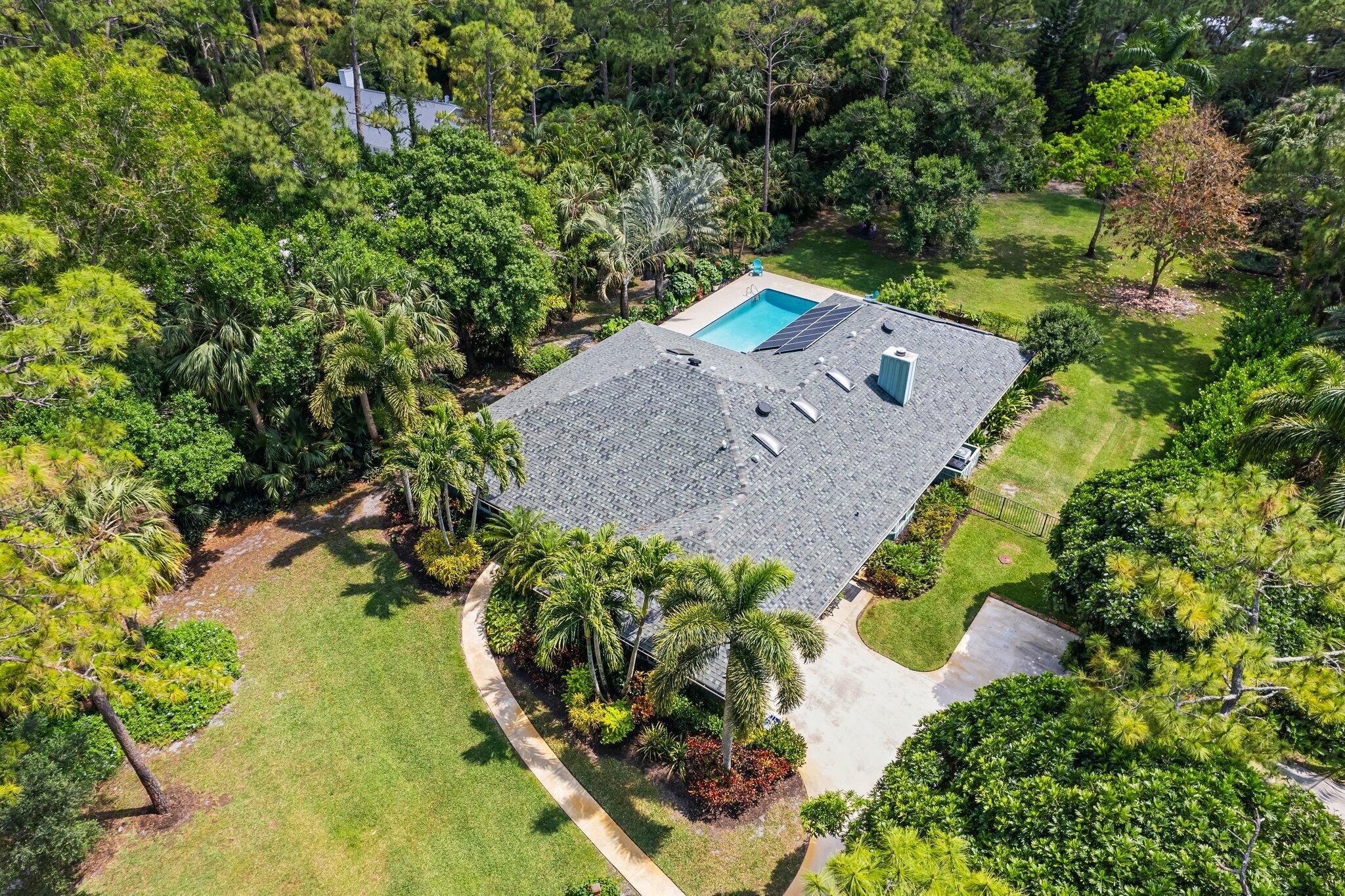 10226 Trailwood Circle