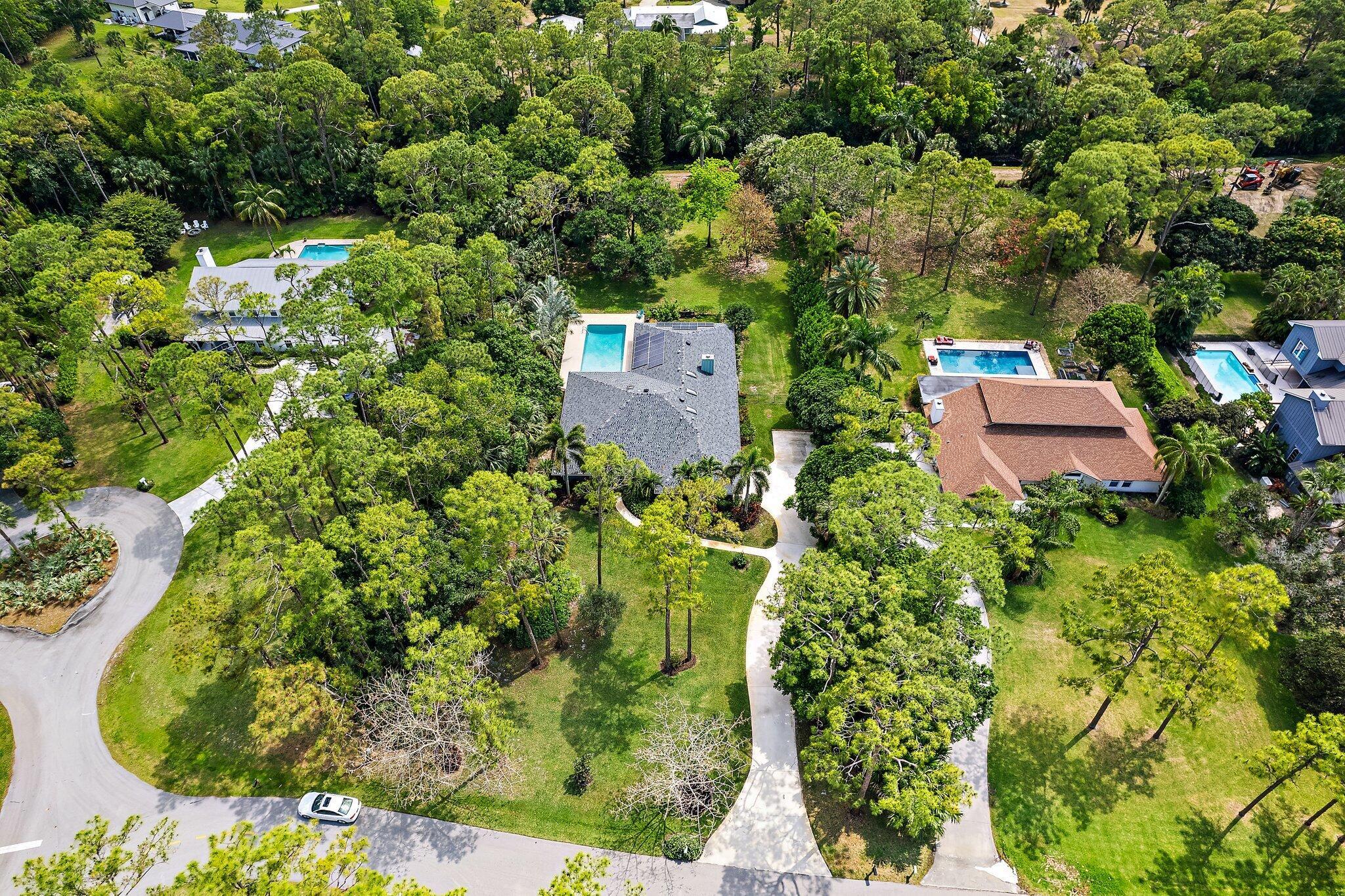 10226 Trailwood Circle