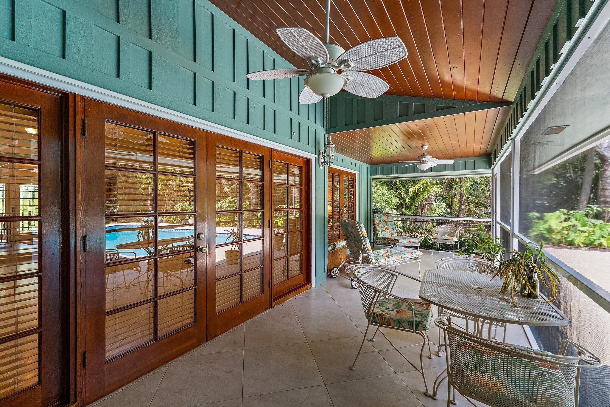 10226 Trailwood Circle