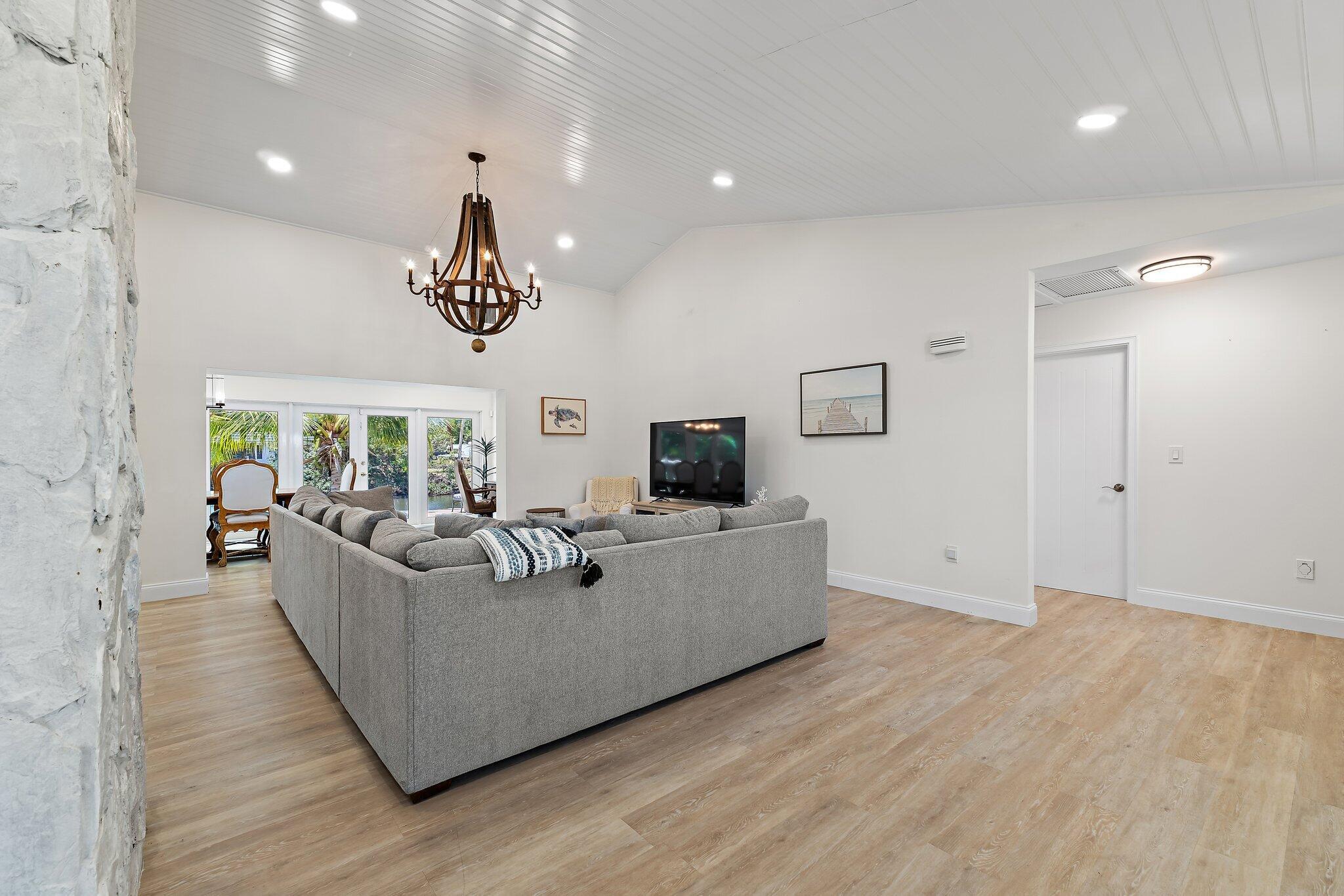 1256 Holly Cove Drive