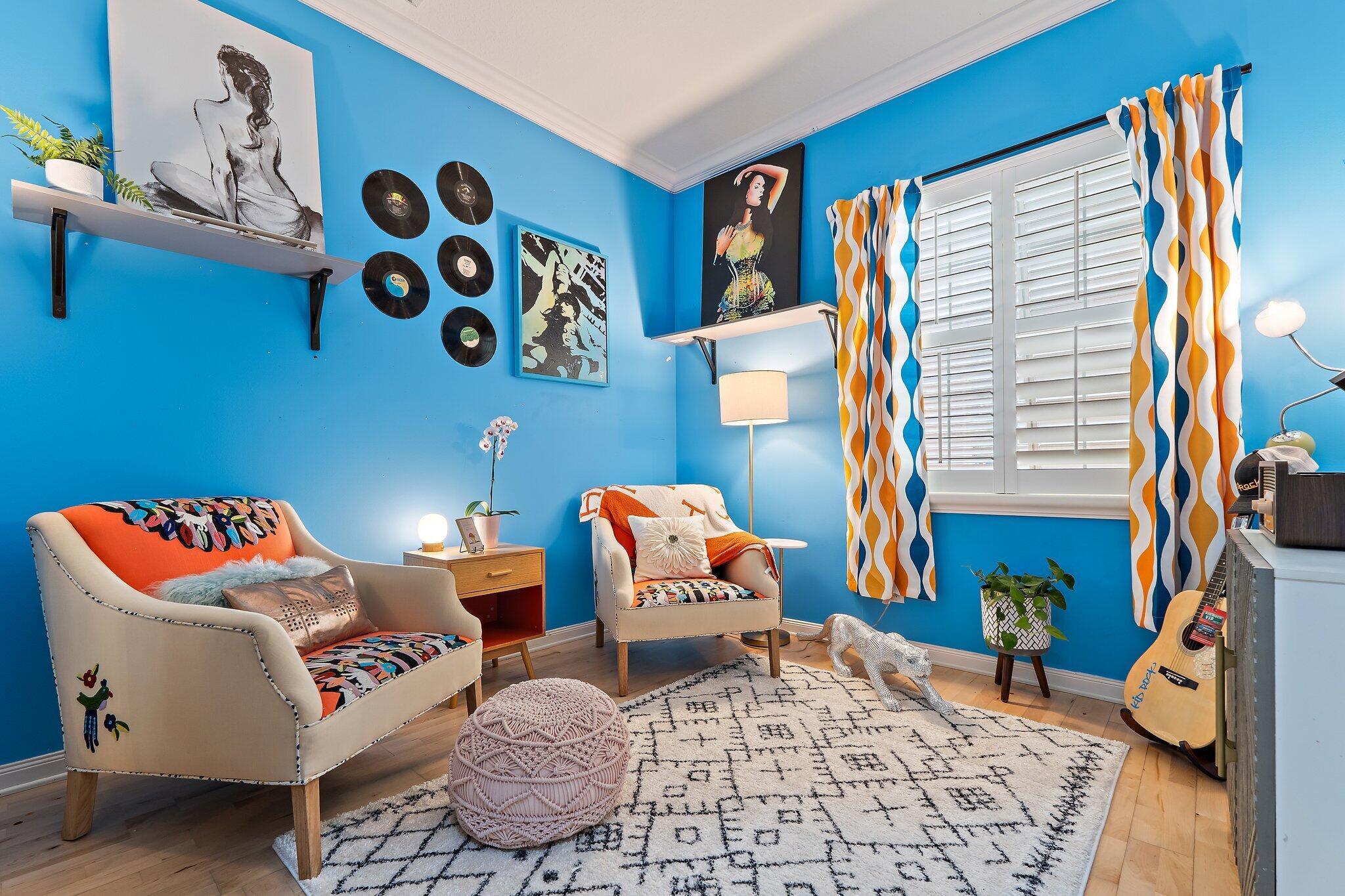 231 Caravelle Drive